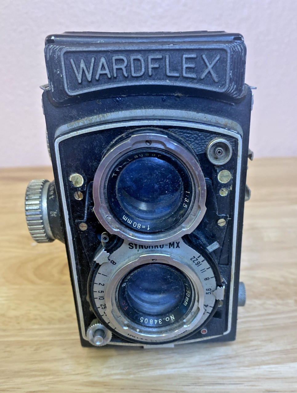 Vintage Wardflex II TLR Camera Sold by Montgomery Wards Made in Japan