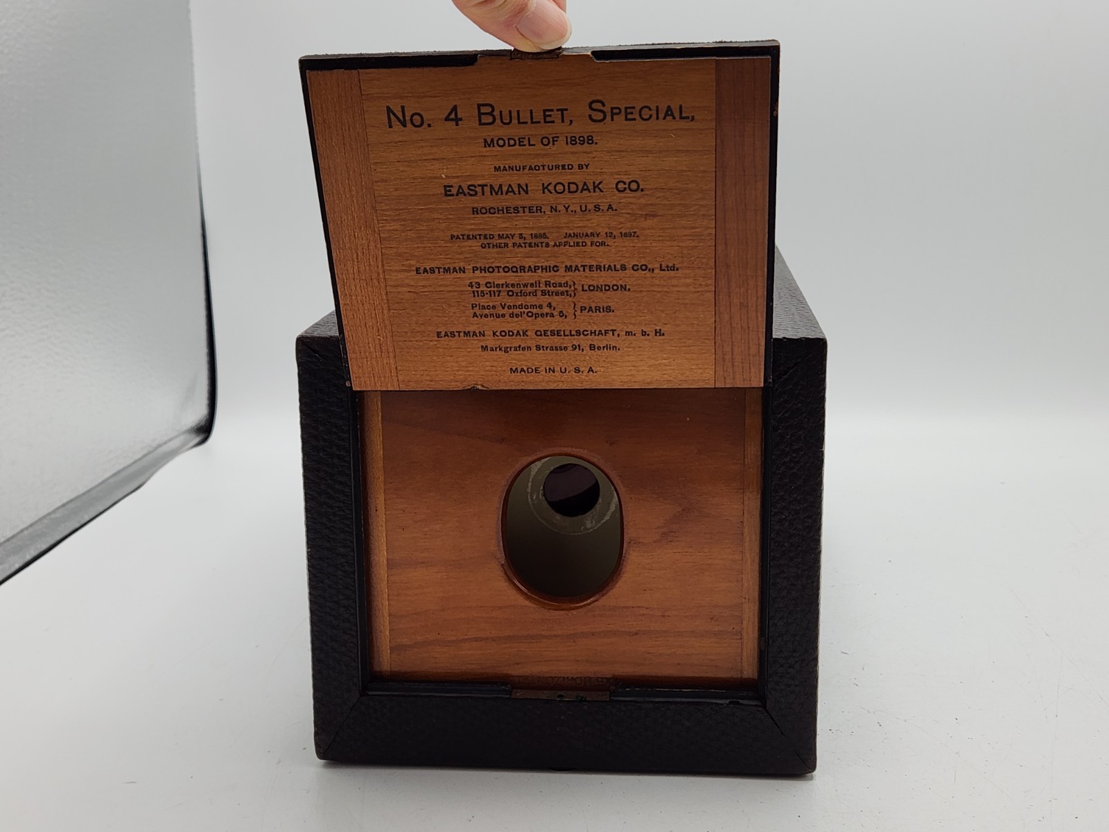 Antique 1898 Eastman Kodak No.4 Bullet Special 4×5″ Roll Film Holder Box Camera