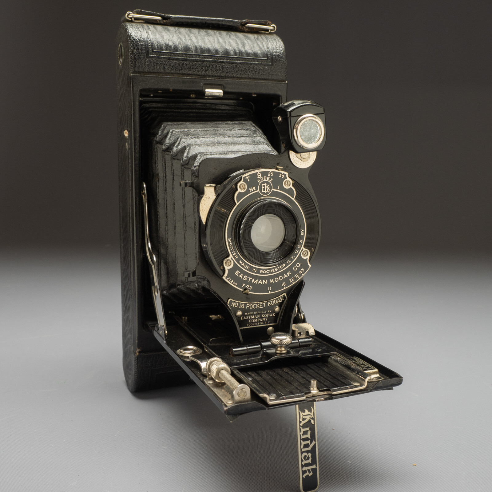 No.1A Pocket Kodak Very Clean 1926-1932 Film Size 116 With Case