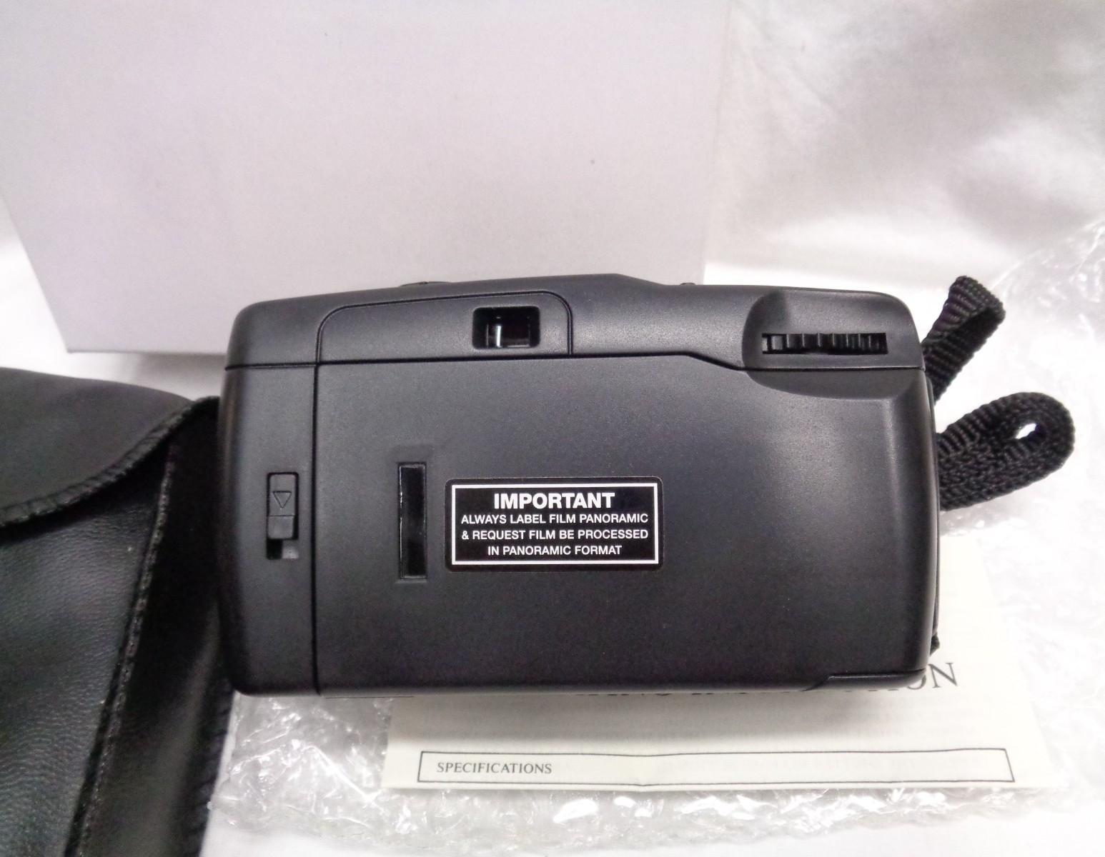 PANORAMIC 35mm Focus Free Camera w/ Case & Operating Instructions ~ NEW!