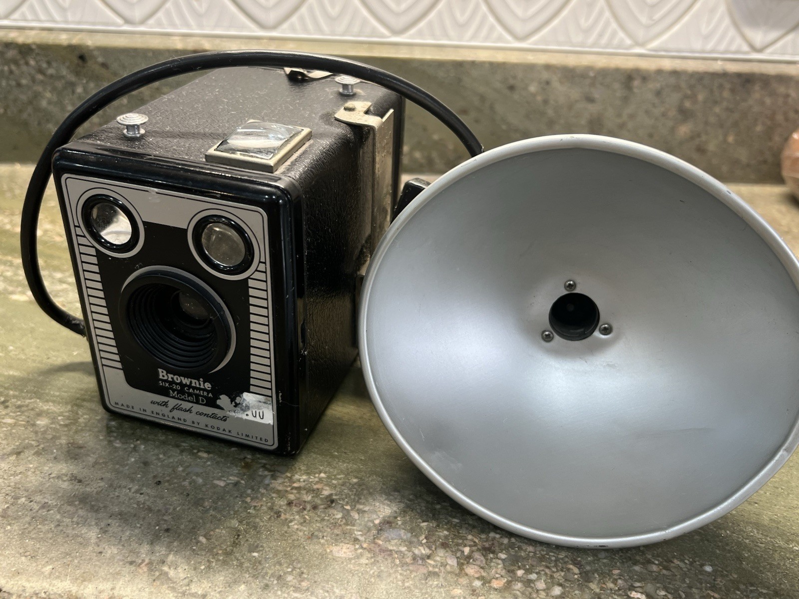 Vintage Kodak Brownie Six-20 Model D Box Camera with Matching Flashholder