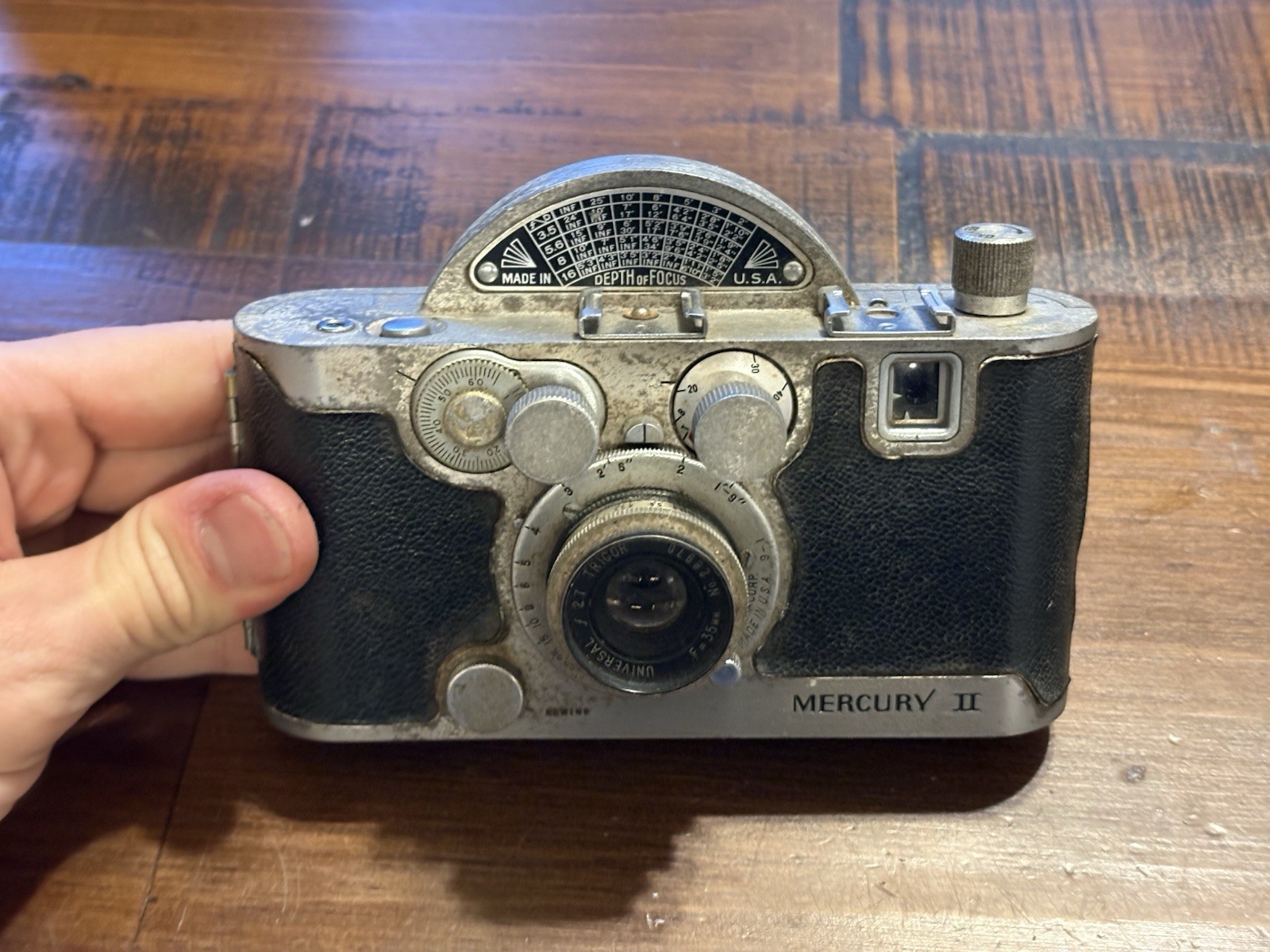 Universal Camera Corp., Mercury II-Model CX Vintage Camera 35mm 2.7