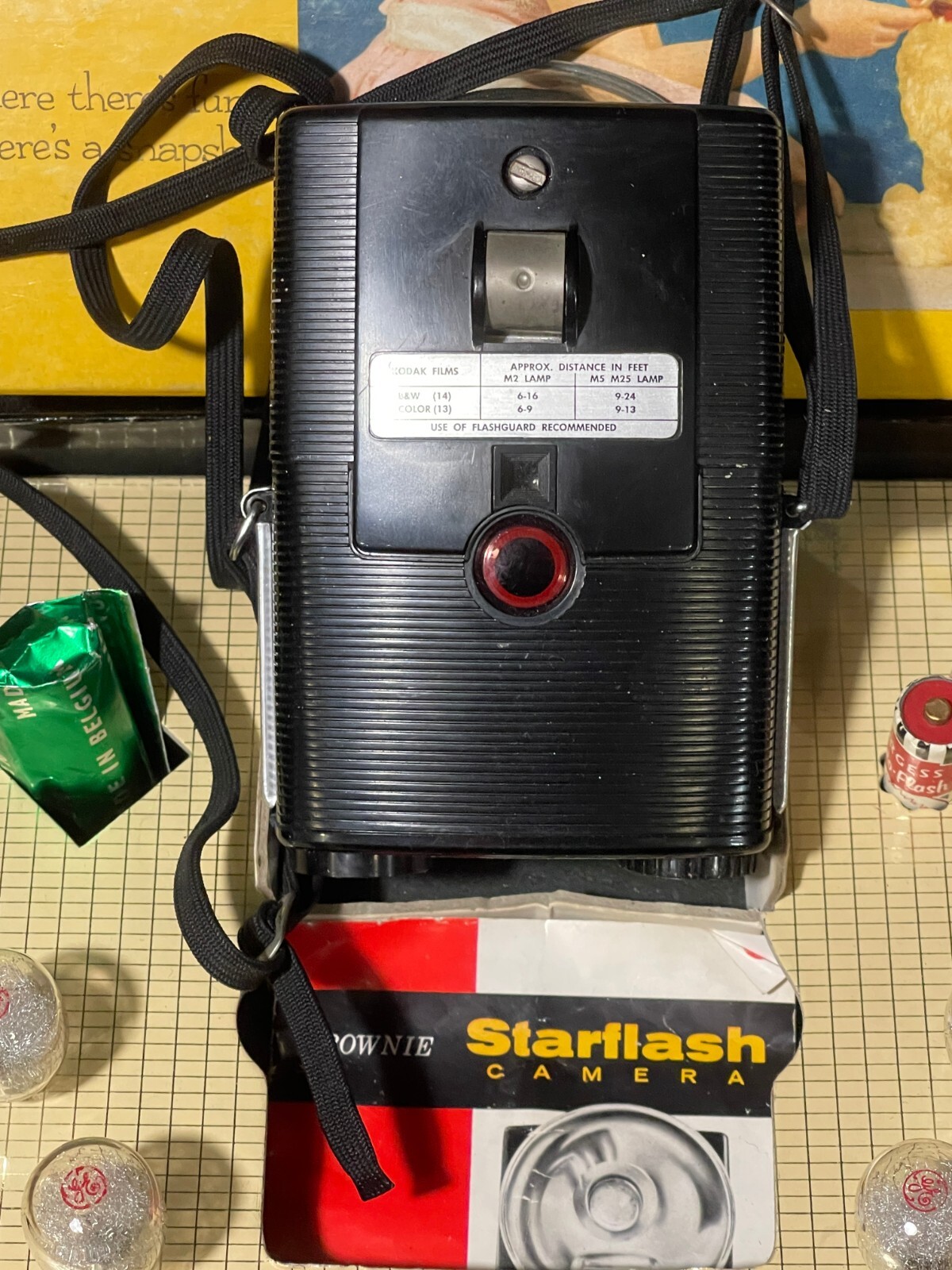 Kodak Brownie Starflash Camera Outfit, Complete with Original Box & Accessories