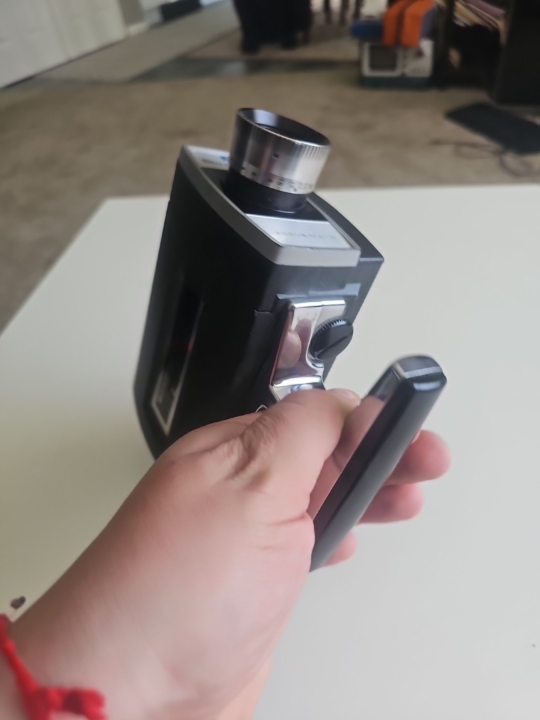Vintage Bell & Howell Autoload – Focus Matic Super 8 435 Movie Camera Untested