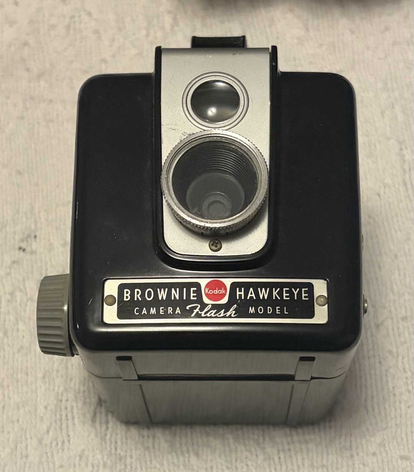 VINTAGE Kodak Brownie Hawkeye Flash Camera