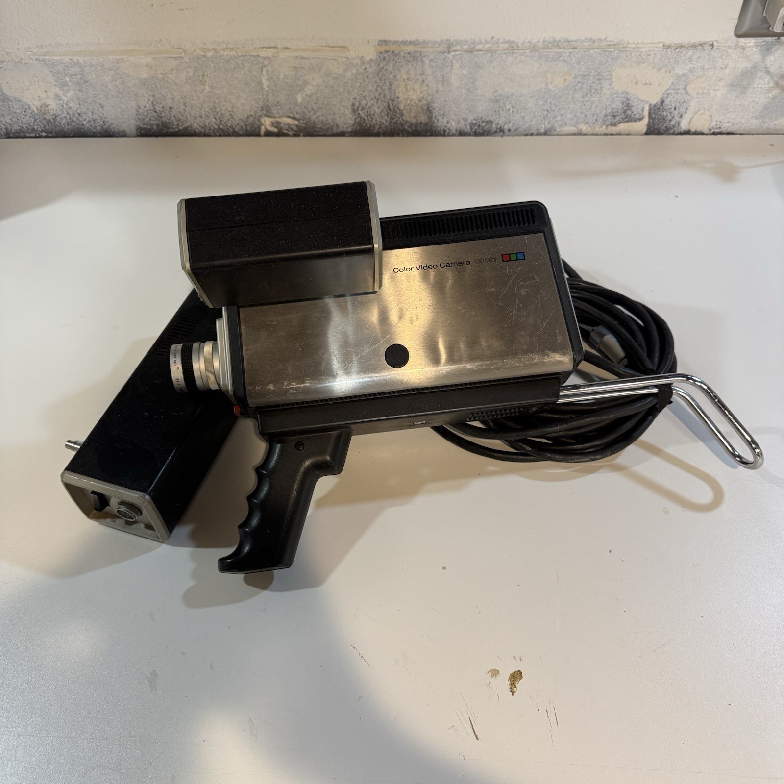 RCA CC-001 Color Video Camera with Power Supply Powers Up