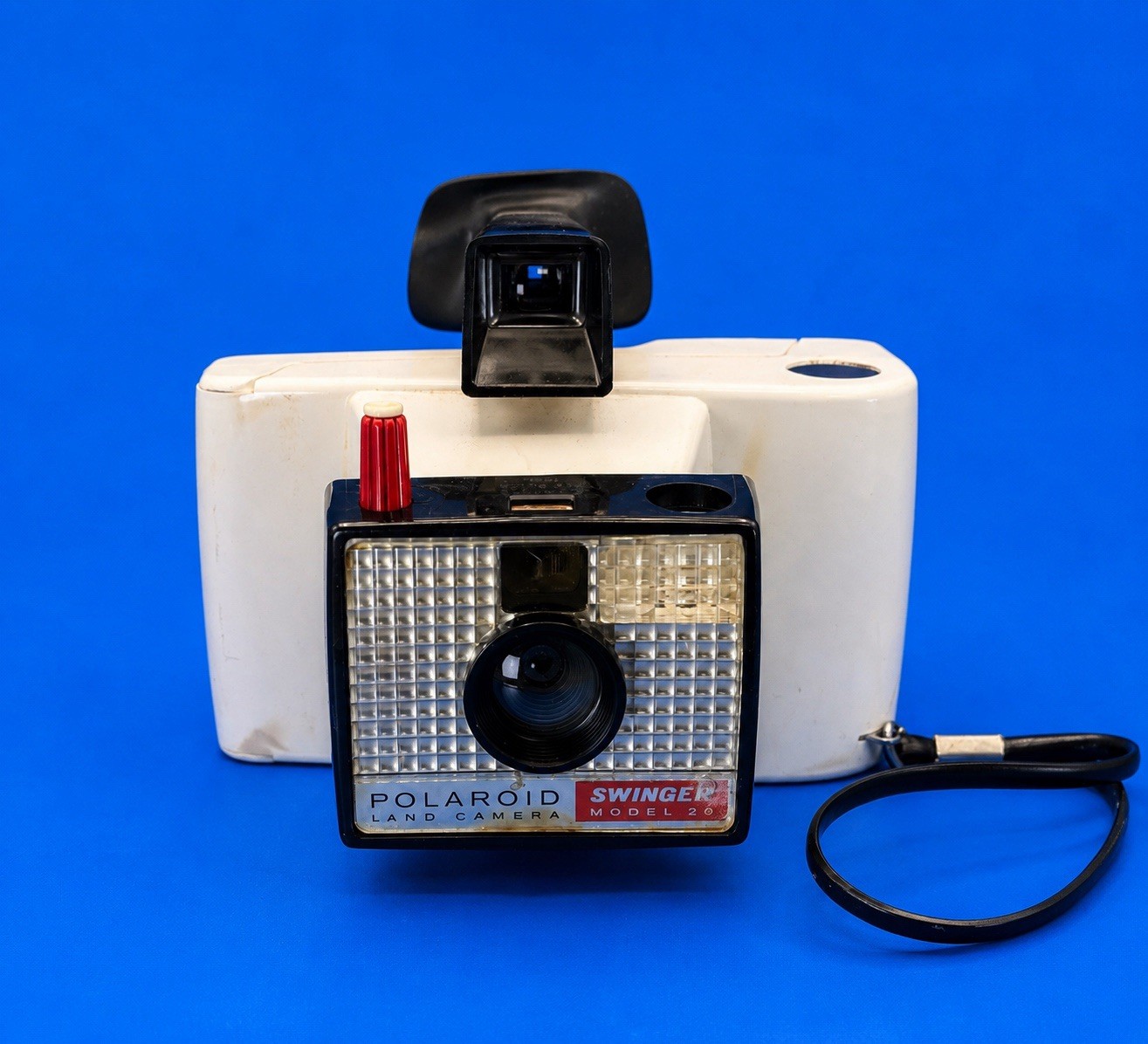Vintage Polaroid Camera w/ Original Carrying Case Untested!