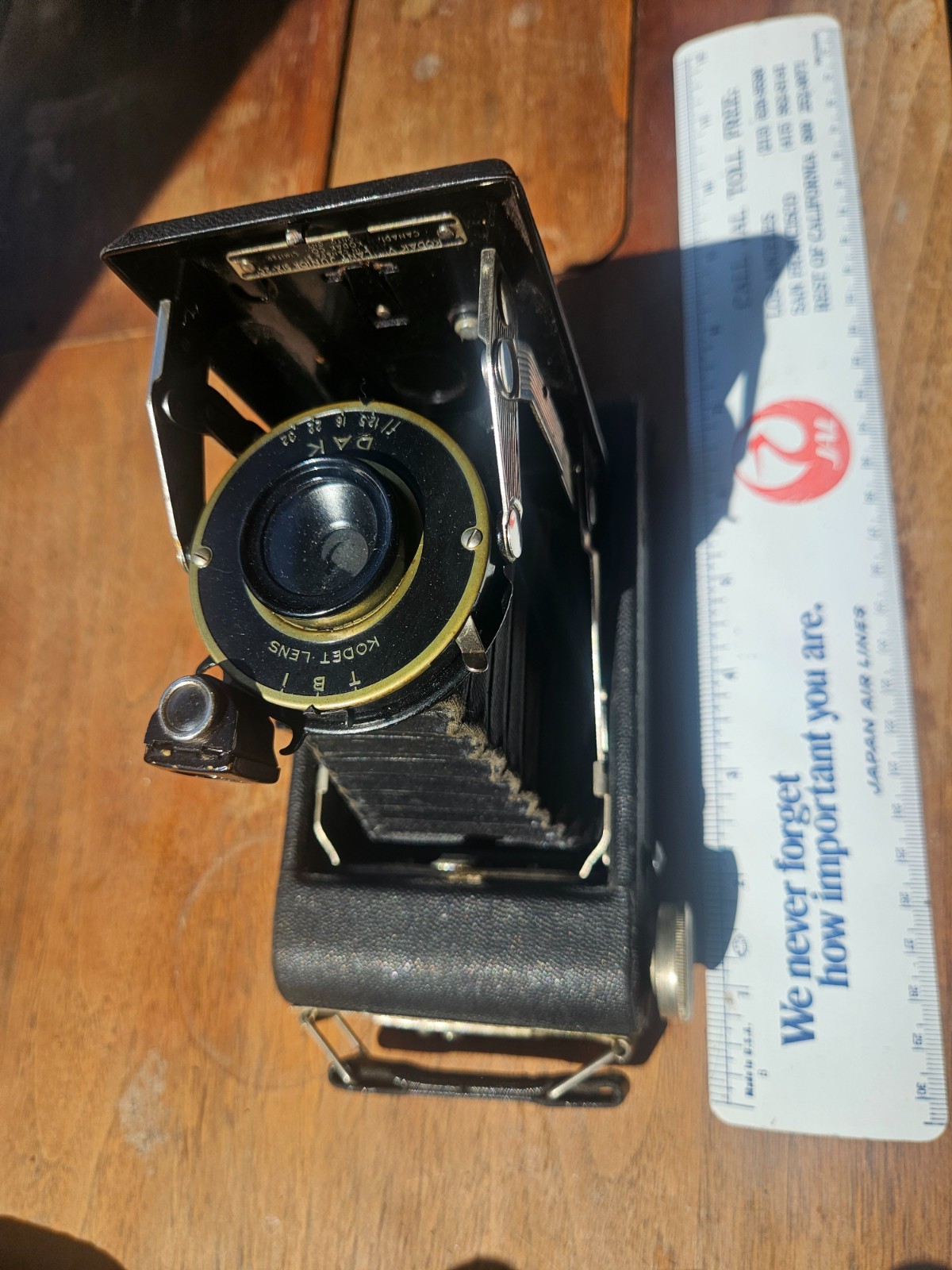 Vintage Kodak Vigilant Junior Six-20 Camera Untested For Display or Parts