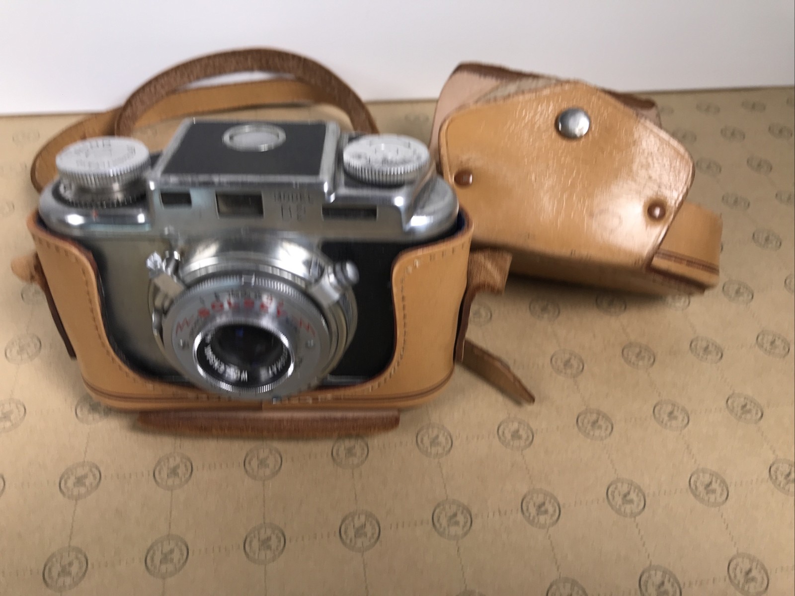 Bolsey Model B2 35mm Film Camera W/ Wollensak 44mm f/3.2 Lens