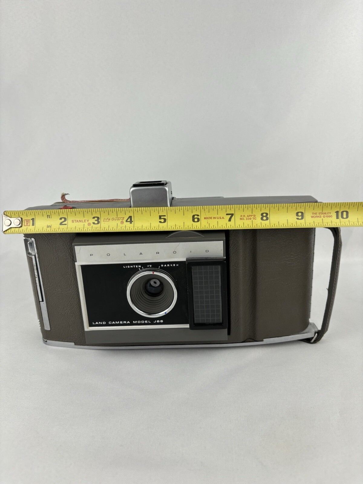 Vintage 1960’s POLAROID Folding Land Camera MODEL J66 F2602 Directions