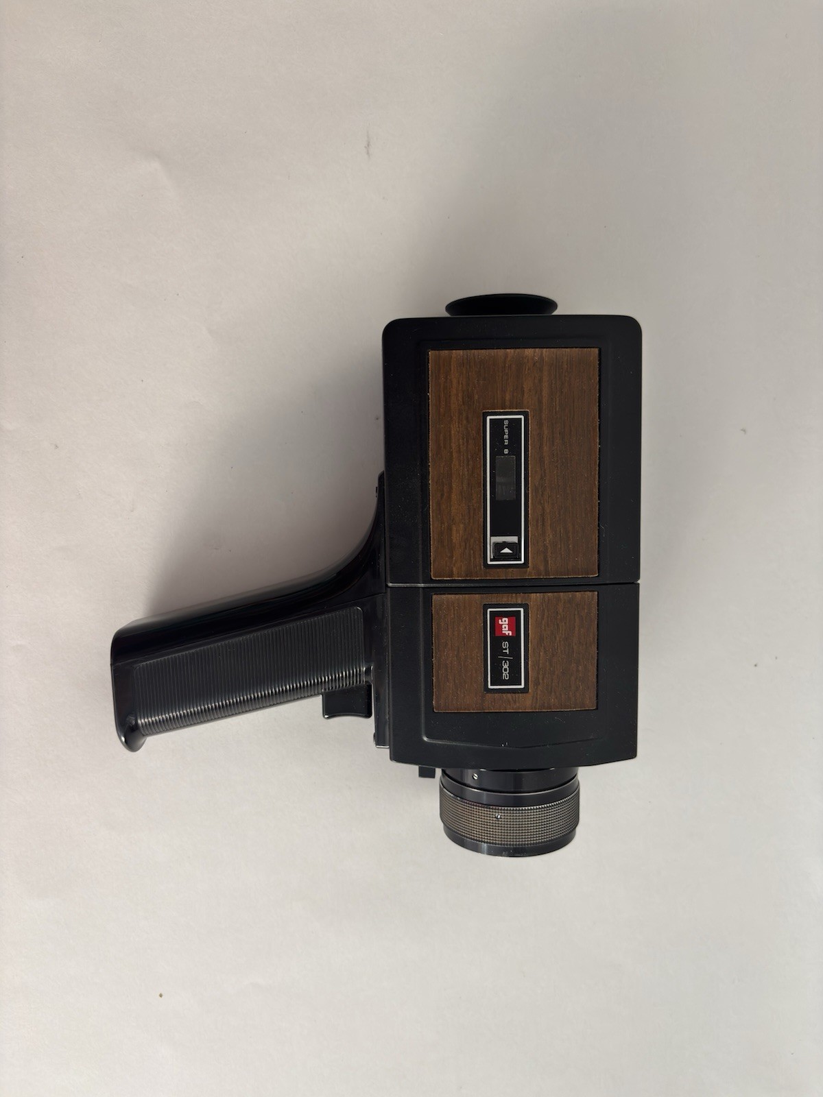 GAF ST 302 Super 8 Reflex Movie Camera Black with Woodgrain Handle Vintage Film