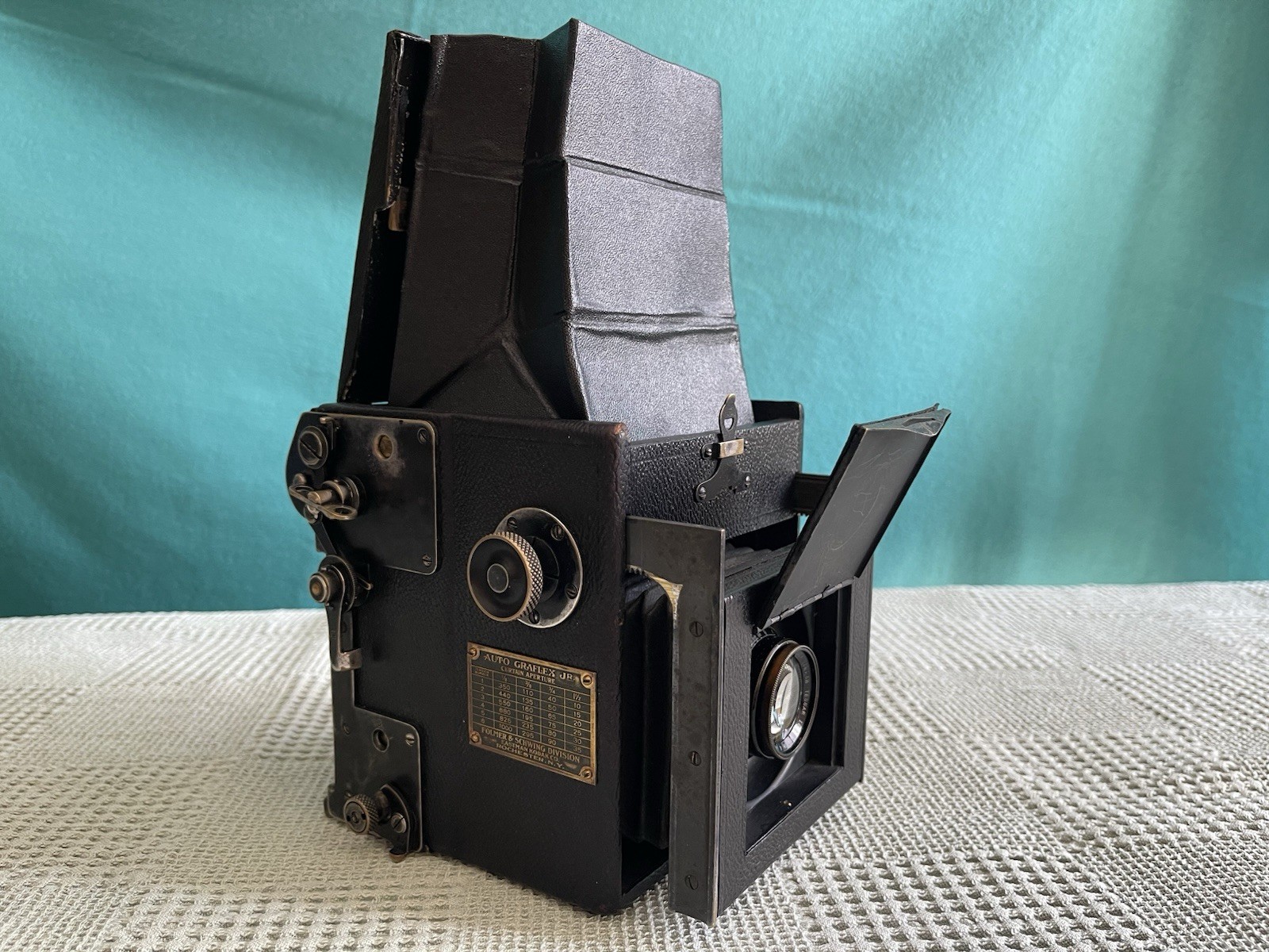 Auto Graflex Junior 2×3 Jr Camera Perfect Condition. READ!