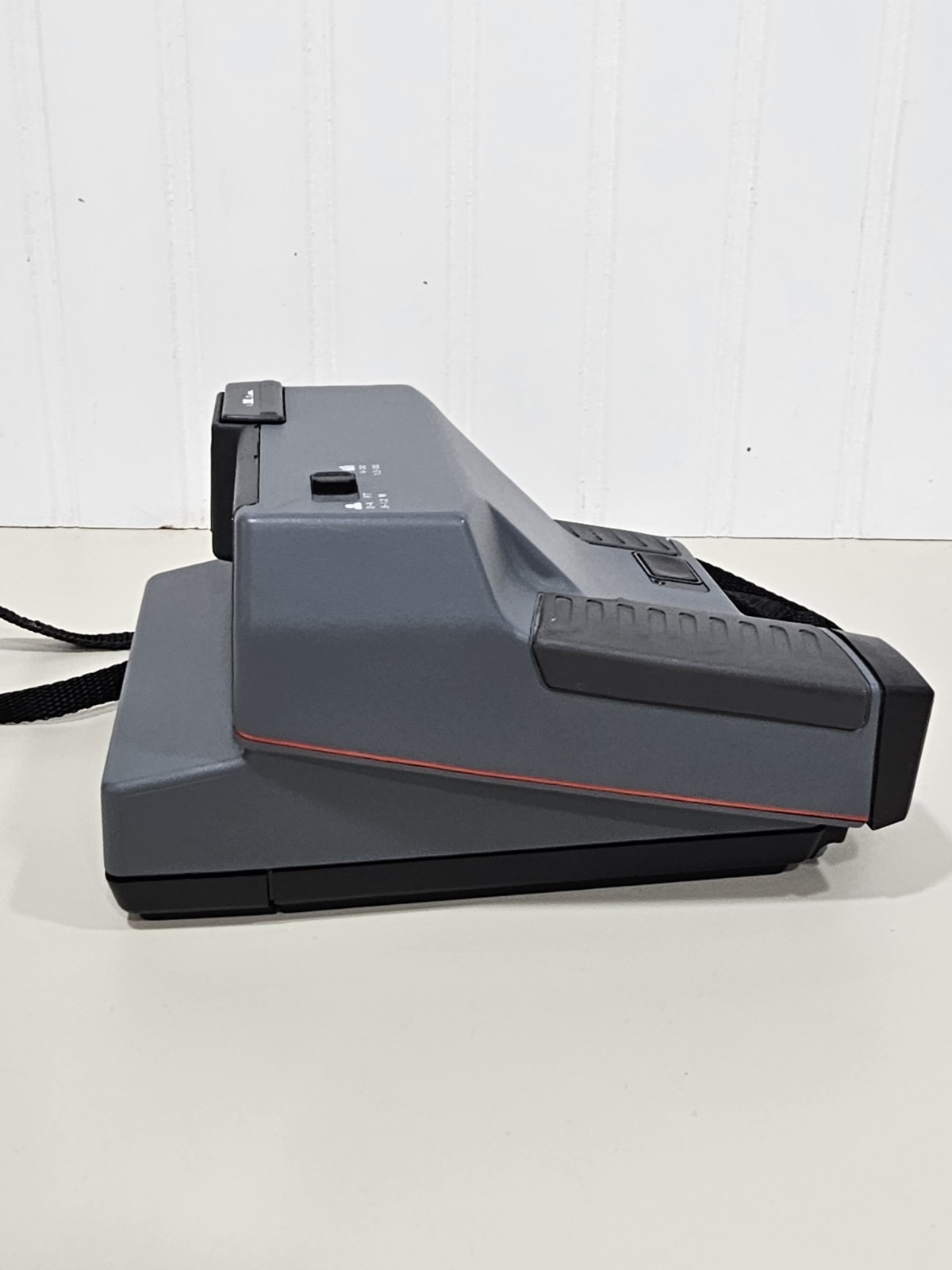 Polaroid Impulse 600 Camera w/Pop-Up Flash & Strap Tested Works