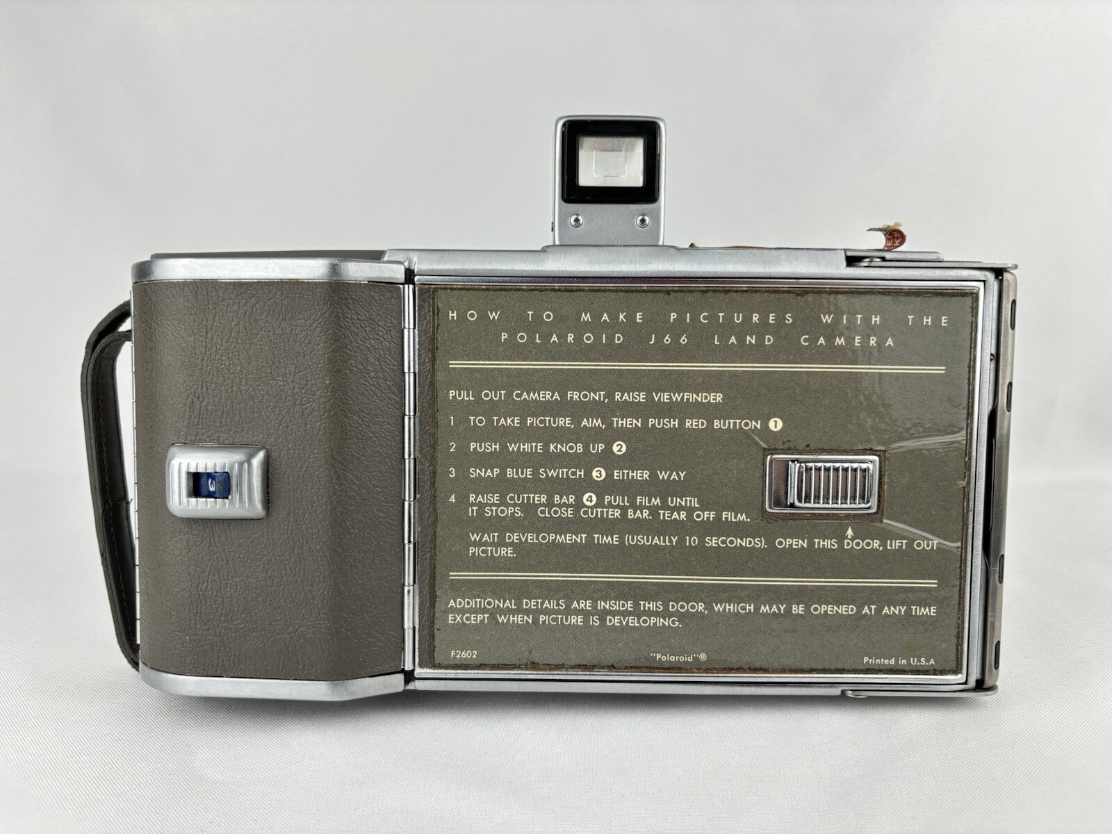 Vintage 1960’s POLAROID Folding Land Camera MODEL J66 F2602 Directions