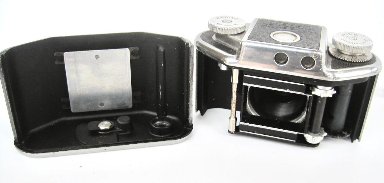 Bolsey B Compact 35 mm Camera Wollensack Anastigmat Lens 44/3.2 1947-56