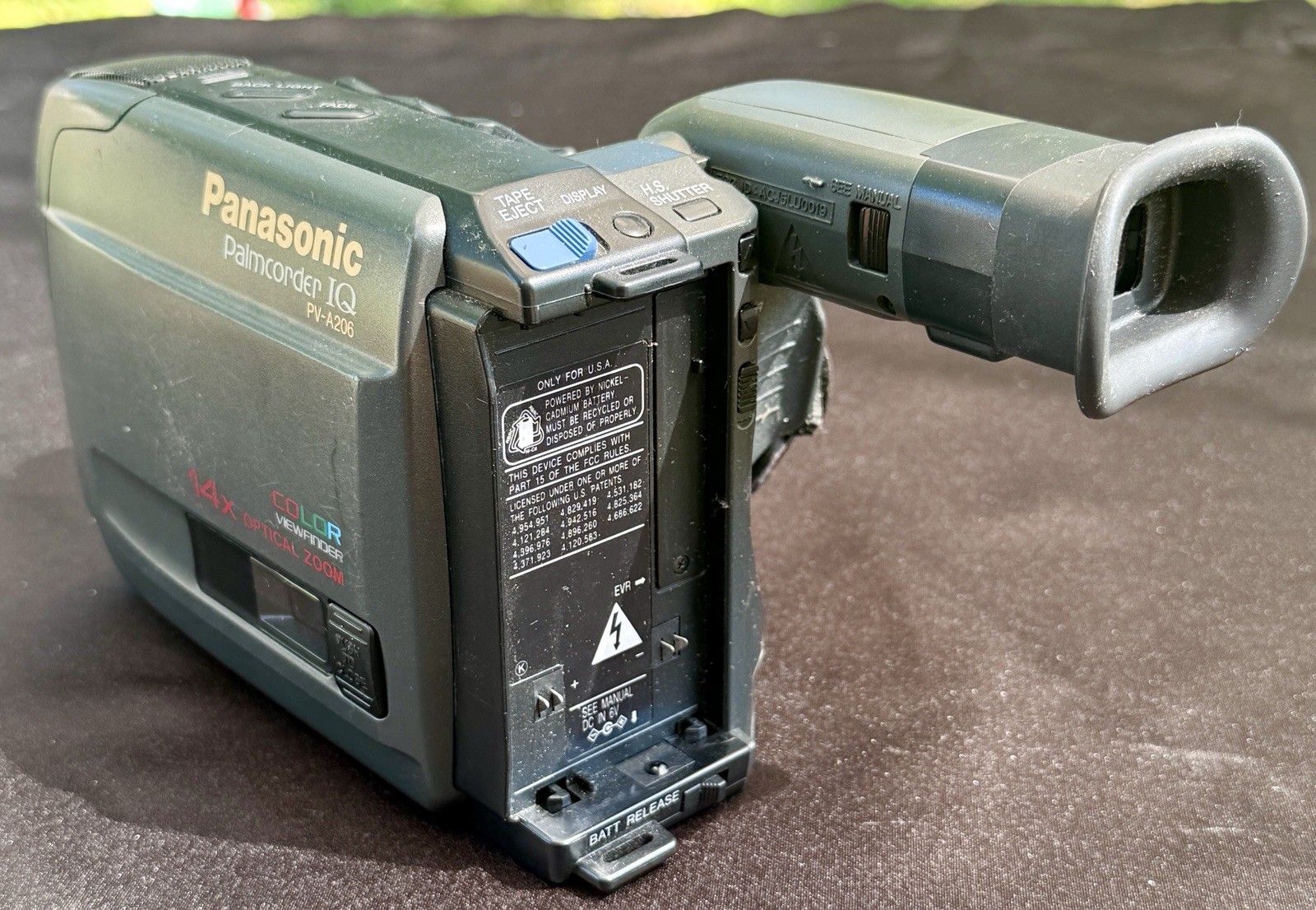 Panasonic Palmcorder IQ PV-A206 VHS-C Camcorder 14x Zoom Vintage Untested Parts