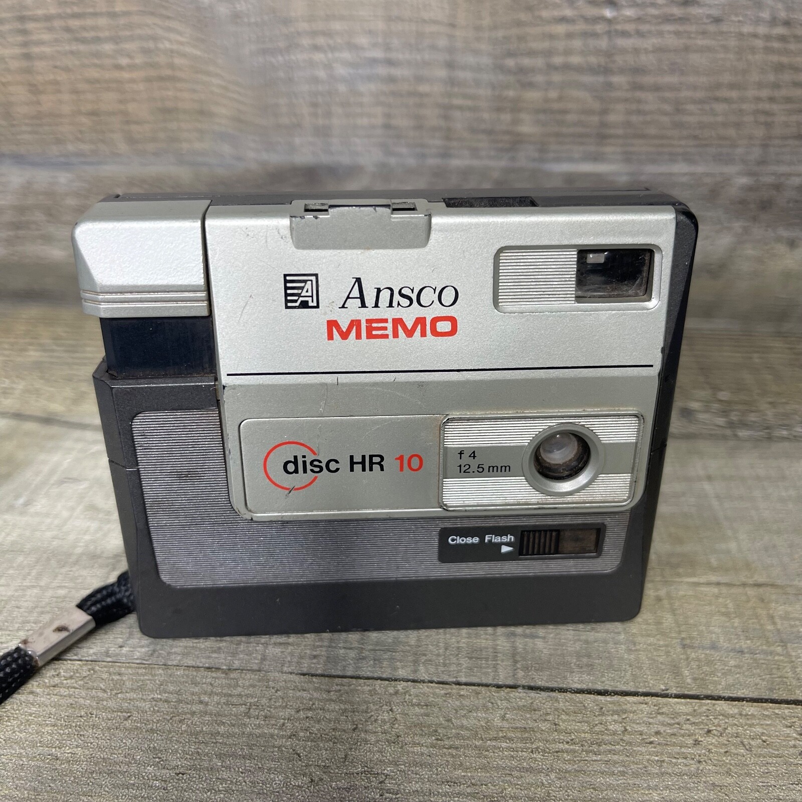 Ansco Memo Disc HR10 Camera Silver Vintage Disc Camera Hong Kong Untested
