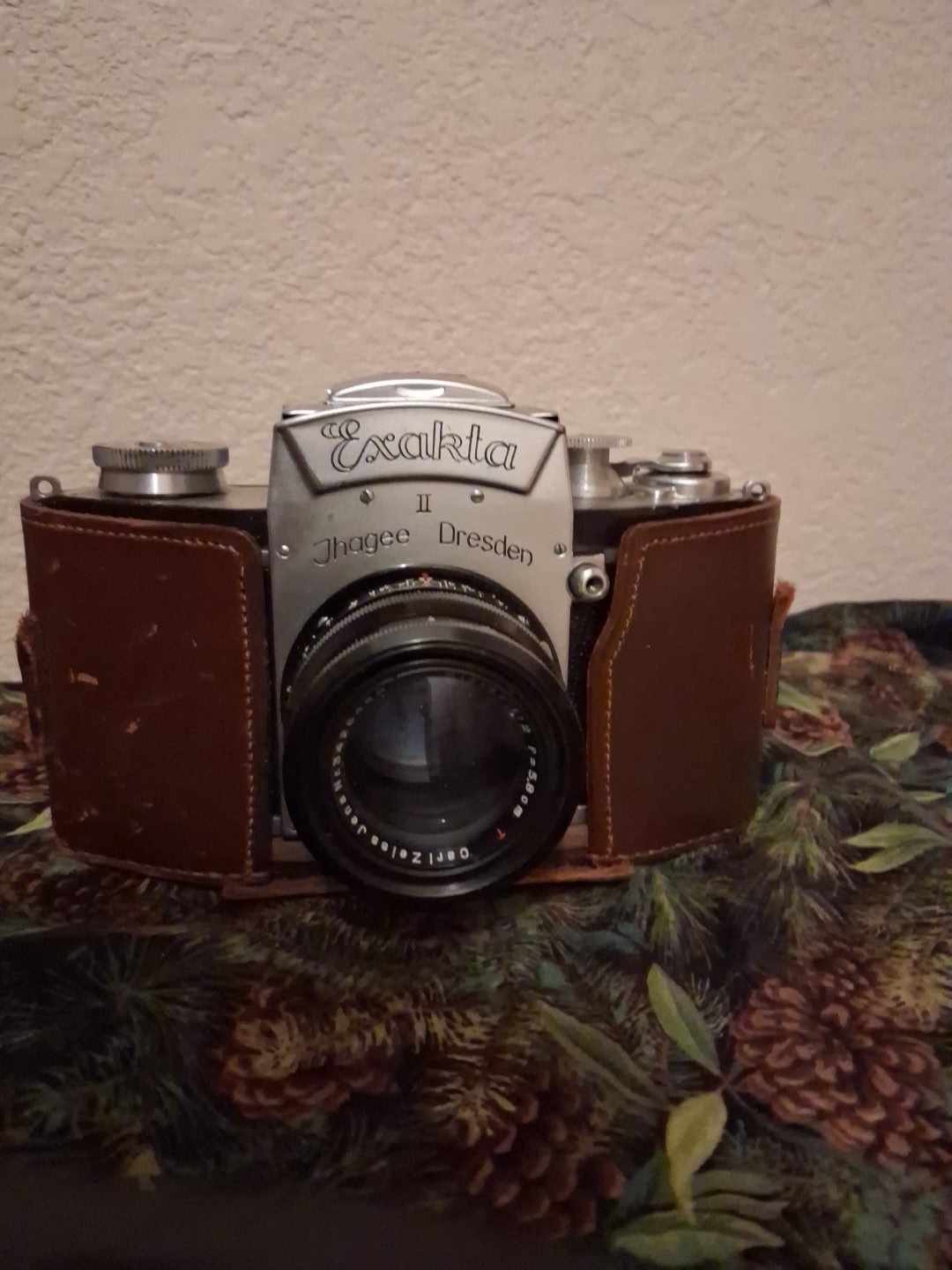 Kine – Exakta 2 Ihagee Dresden 24*36 mm camera vintage As-is