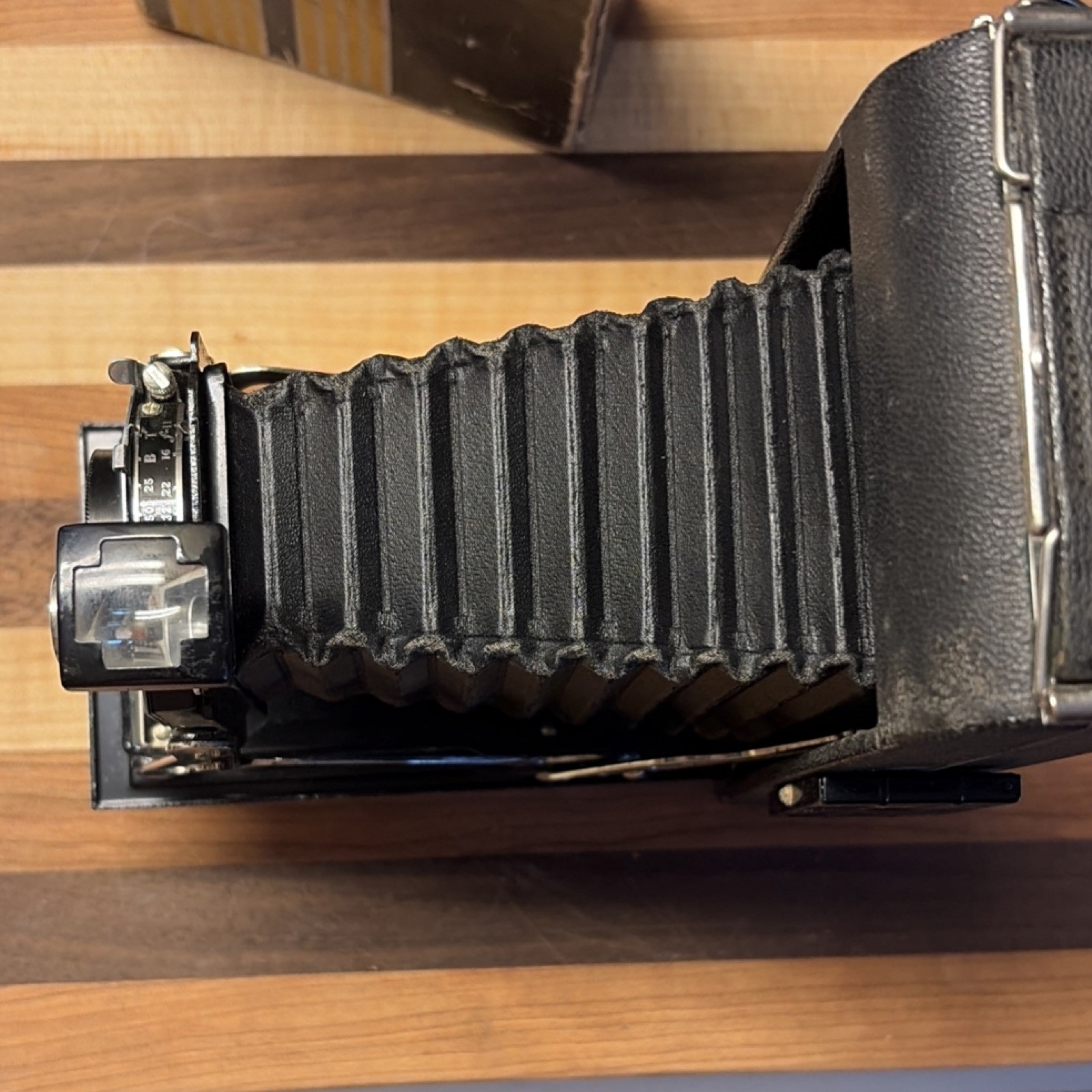 Kodak Junior Six-16 Series II Folding Camera 6×4.5 Black w/ Box