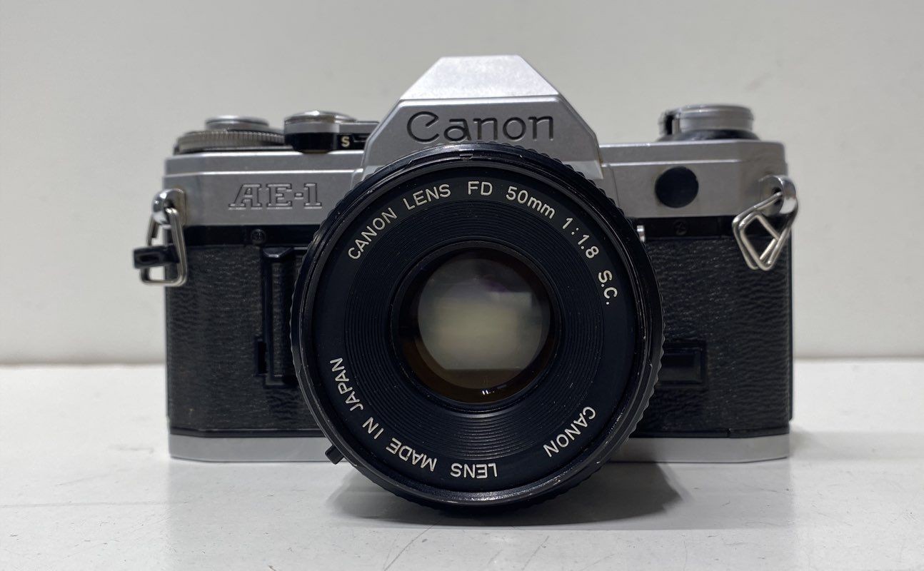 Vintage Canon AE-1 35mm SLR Camera With 50mm f/1.8 FD Lens Tested