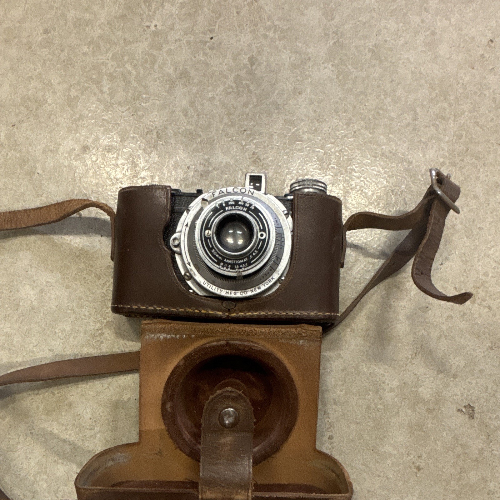 Falcon Falcon Vintage 35mm Film Camera Black w/ Leather Case & Strap