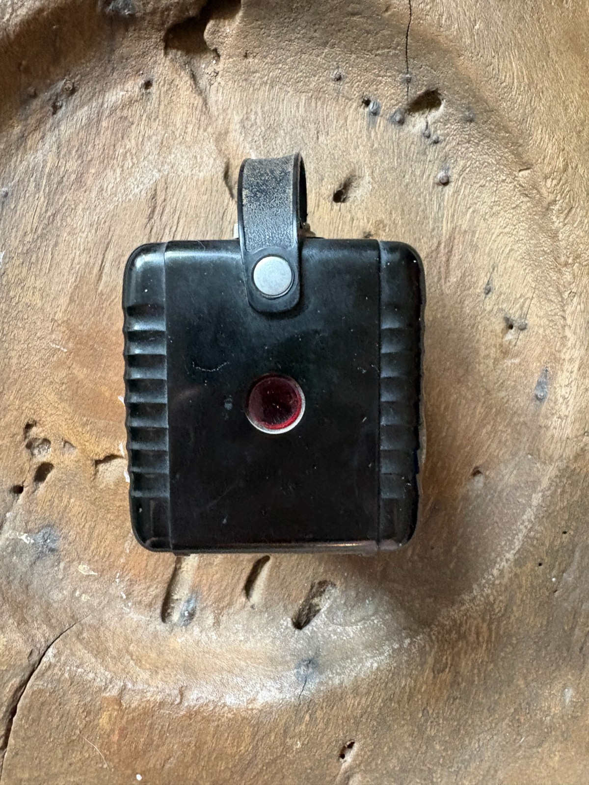 Kodak Brownie Hawkeye Flash Model Black Vintage Box Camera Classic Collectible