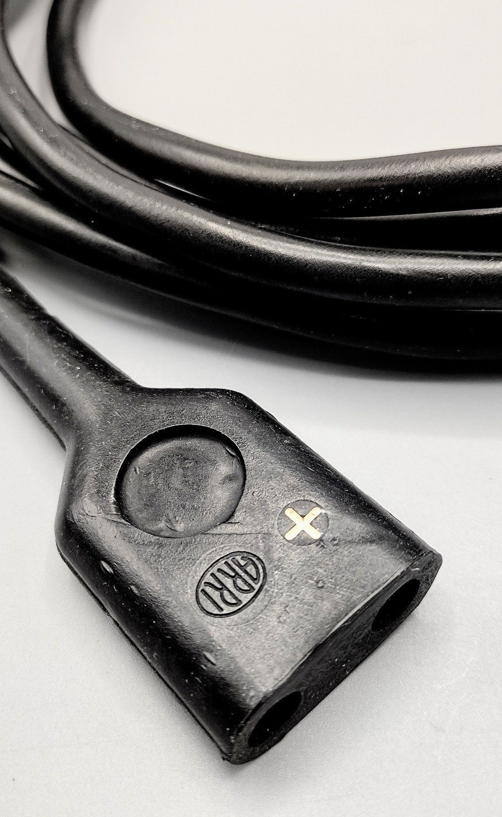Arri Arriflex 16S, 16SB New orig factory camera power cable. Mint, Never Used !