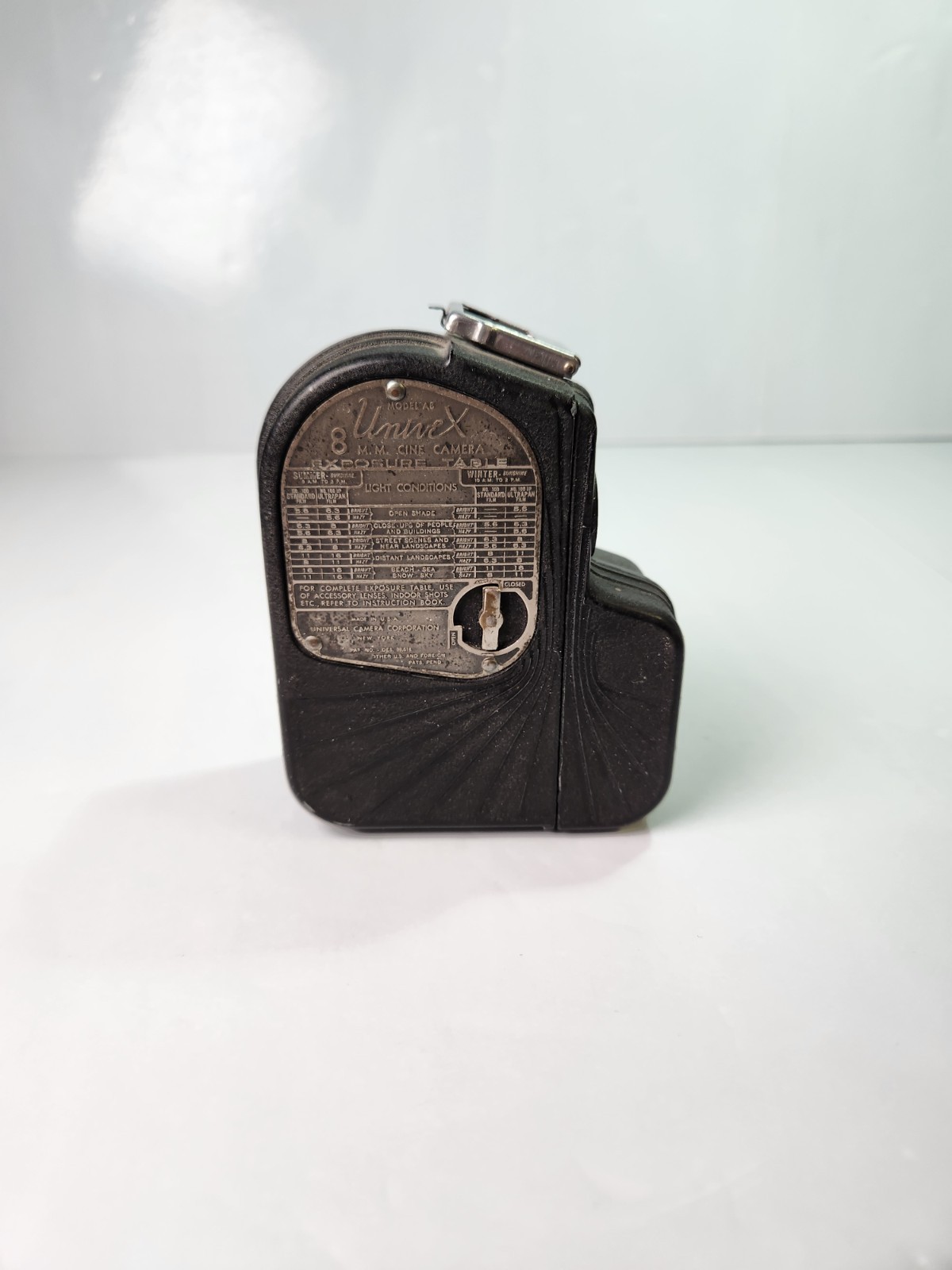 UNIVEX Model AB 8MM Camera – Untested