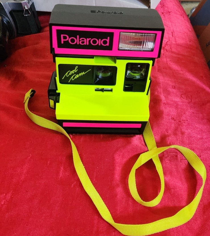 Polaroid Cool Cam 600 Instant Camera Neon Yellow & Pink Used Untested