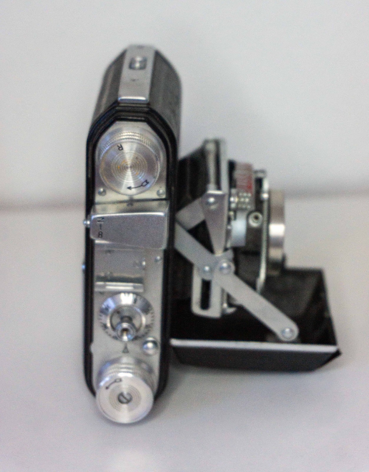 WELTA Welti 35mm Folding Camera Made in Germany circa 1935 – Untested