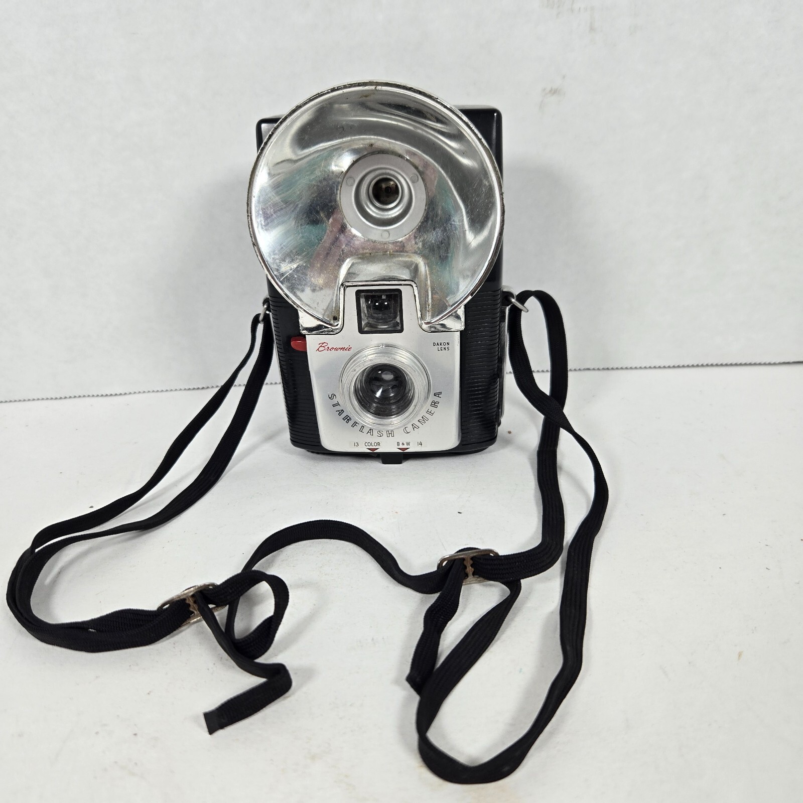Vintage Brownie Starflash Camera Dakon Lens shutter works