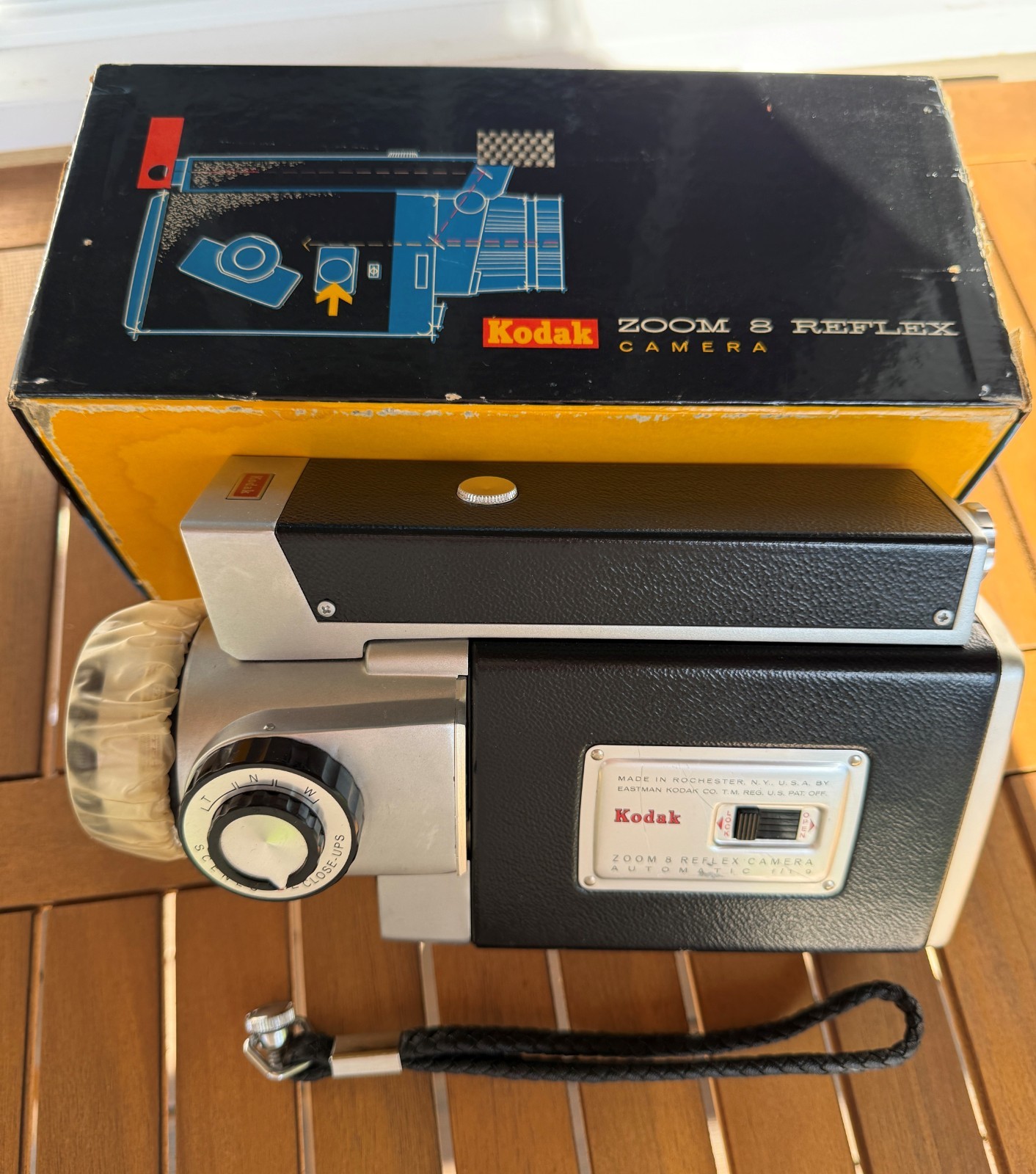 Vintage Kodak Zoom 8 Reflex Movie Camera NOT TESTED