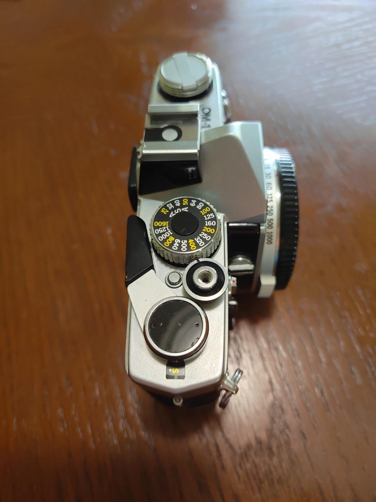 Olympus OM-1 Silver/Black 35mm SLR Film Camera Body Only – OM System OM Mount