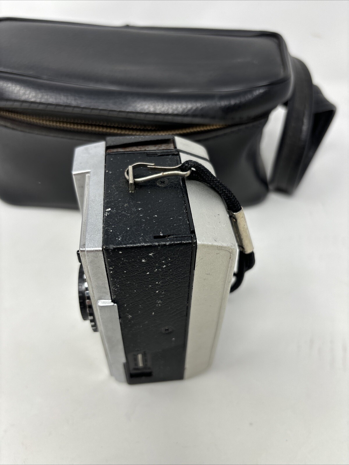 Vintage Kodak Instamatic 304 Black & Silver Camera And case Untested