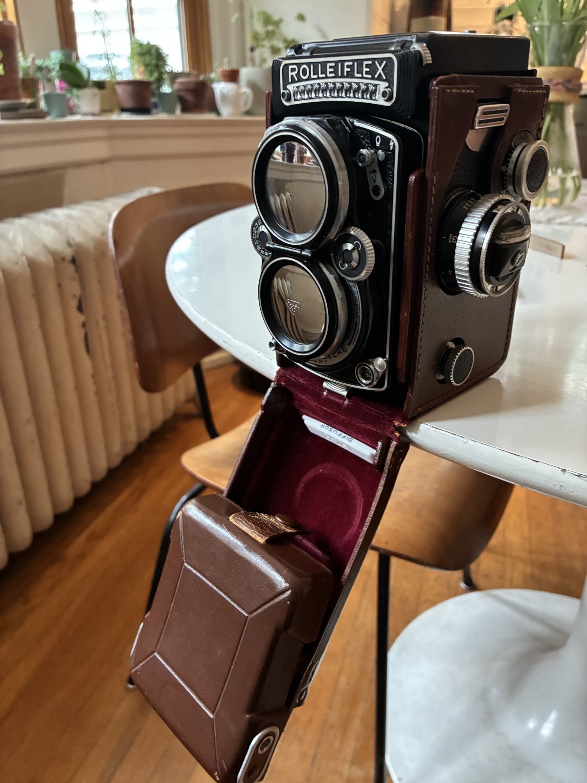 Rolleiflex 2.8E TLR Film Camera w/ Xenotar 80mm f2.8 Lens + Lens Cap Case Strap