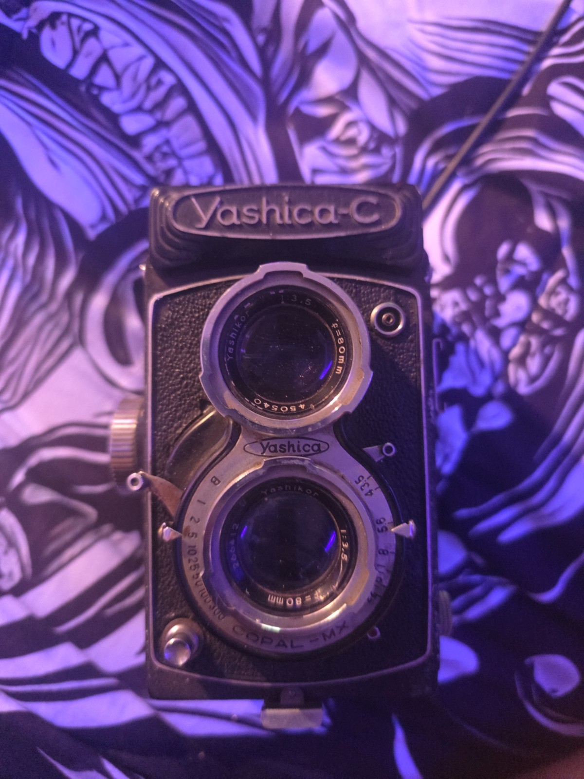 Vintage Yashica C 6×6 120 TLR Camera Copal-MX w/ Yashikor 80mm F3.5 Twin Lenses