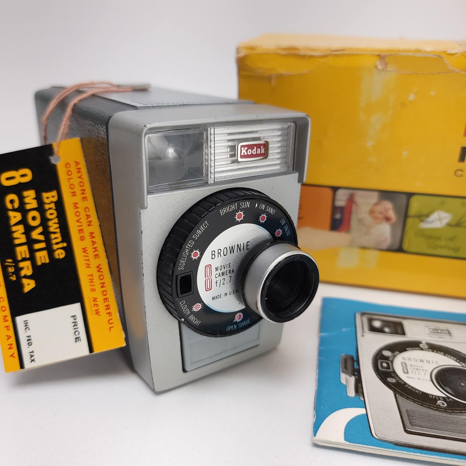 Vintage Kodak Brownie Movie Camera 8mm Film Turret F/2.7 WORKING