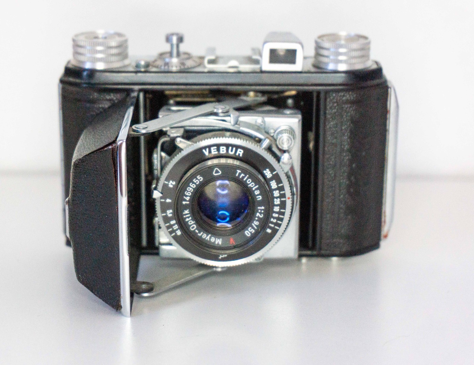 WELTA Welti 35mm Folding Camera Made in Germany circa 1935 – Untested