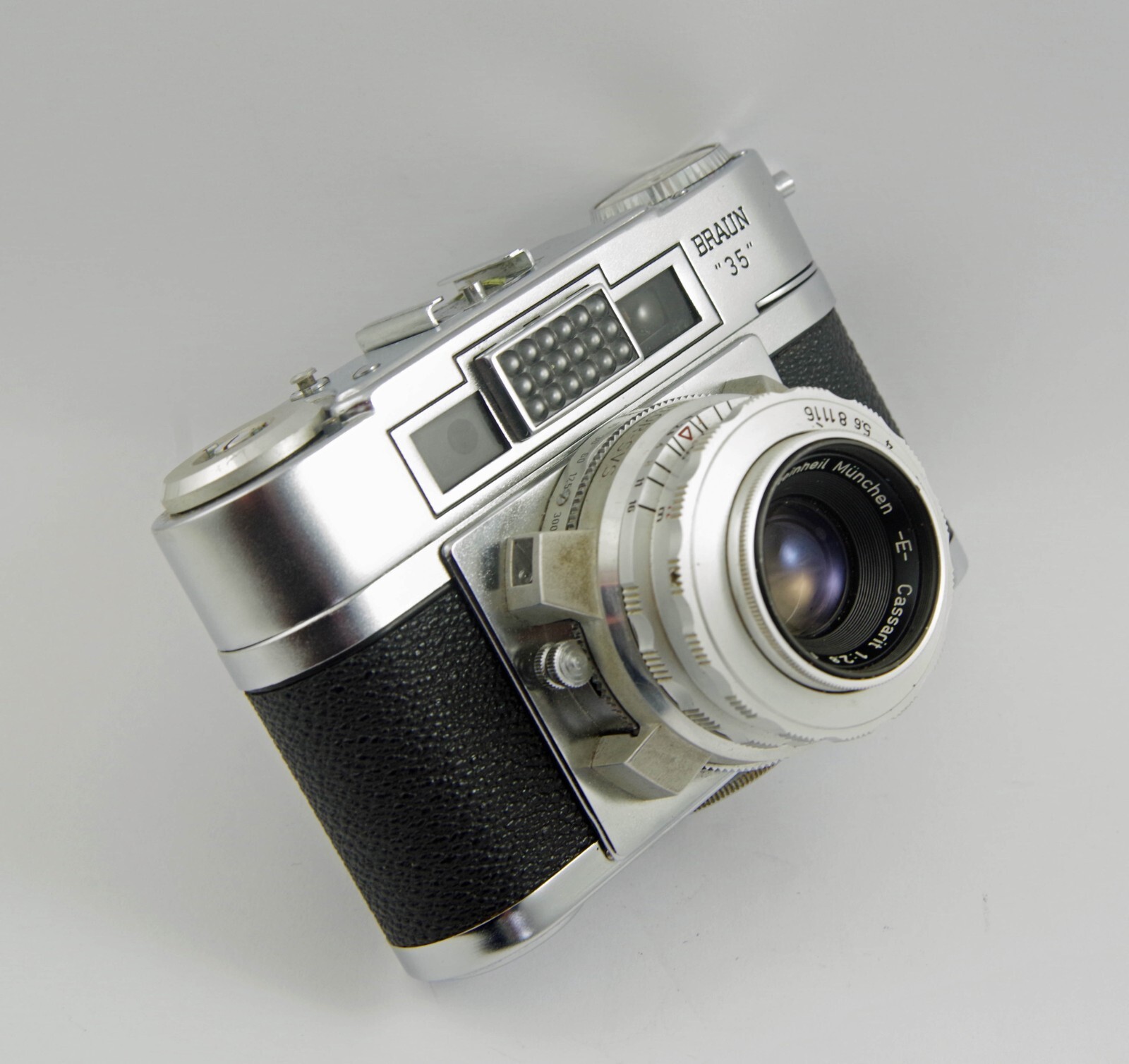 Braun 35 Super II B Rangefinder with Steinheil Munchen 50mm F2.8 Lens
