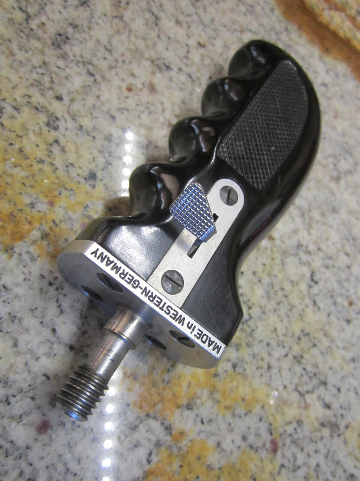 Rare ARRI SHUTTER CONTROL HANDLE GRIP BAKELITE for ARRIFLEX 16MM MOVIE G2U