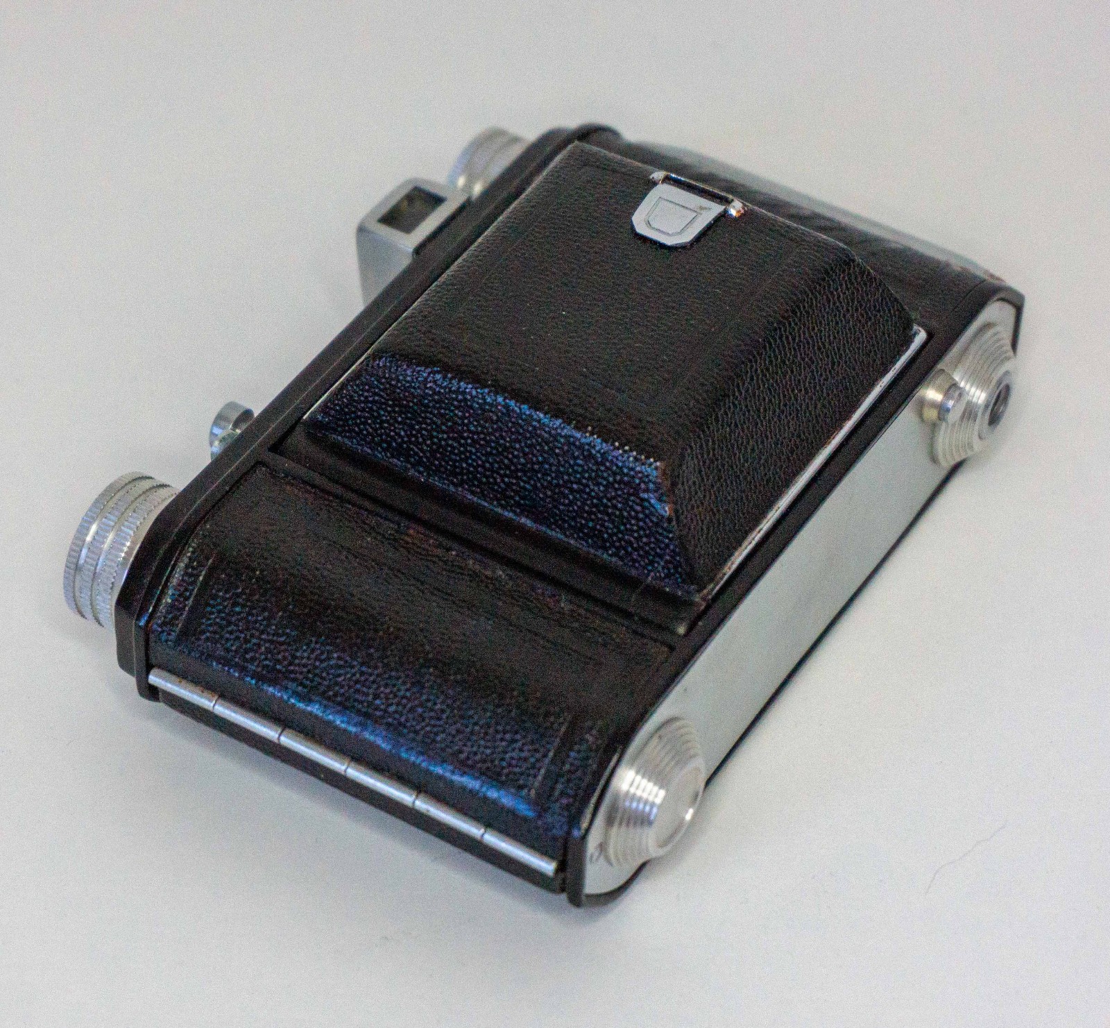 WELTA Welti 35mm Folding Camera Made in Germany circa 1935 – Untested