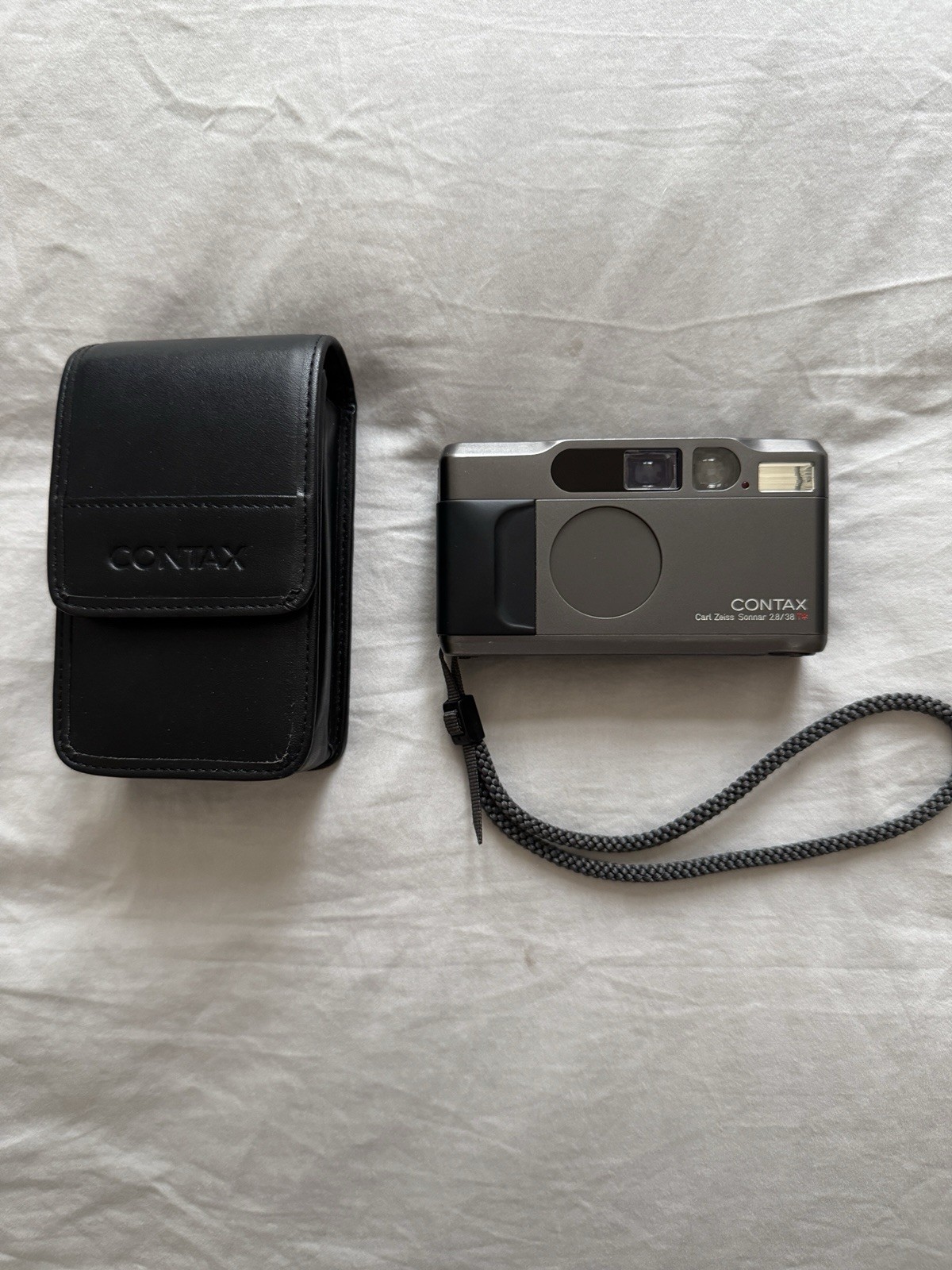 Contax T2 Black 35mm Film Point & Shoot Camera w/ Case & Wrist Strap