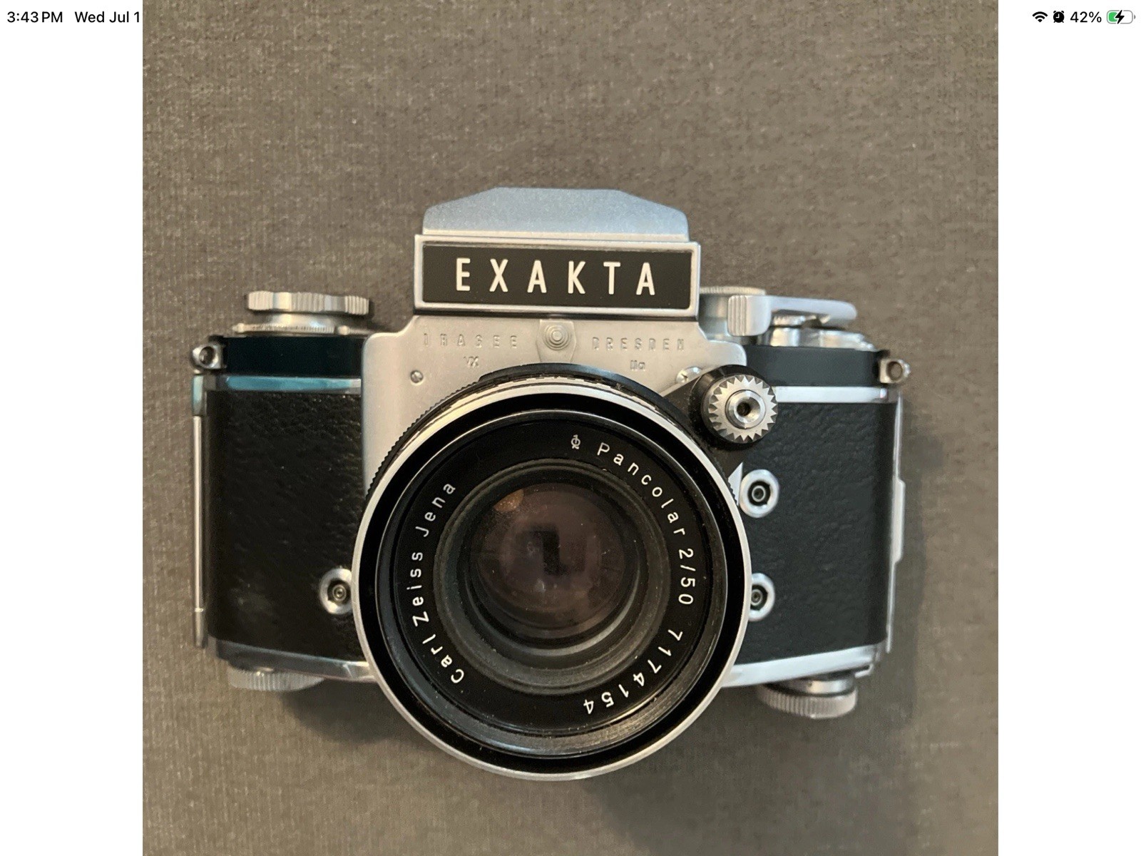 Exakta VX IIa 35mm SLR Film Camera w/ Zeiss Jena Pancolar 50mm f/2