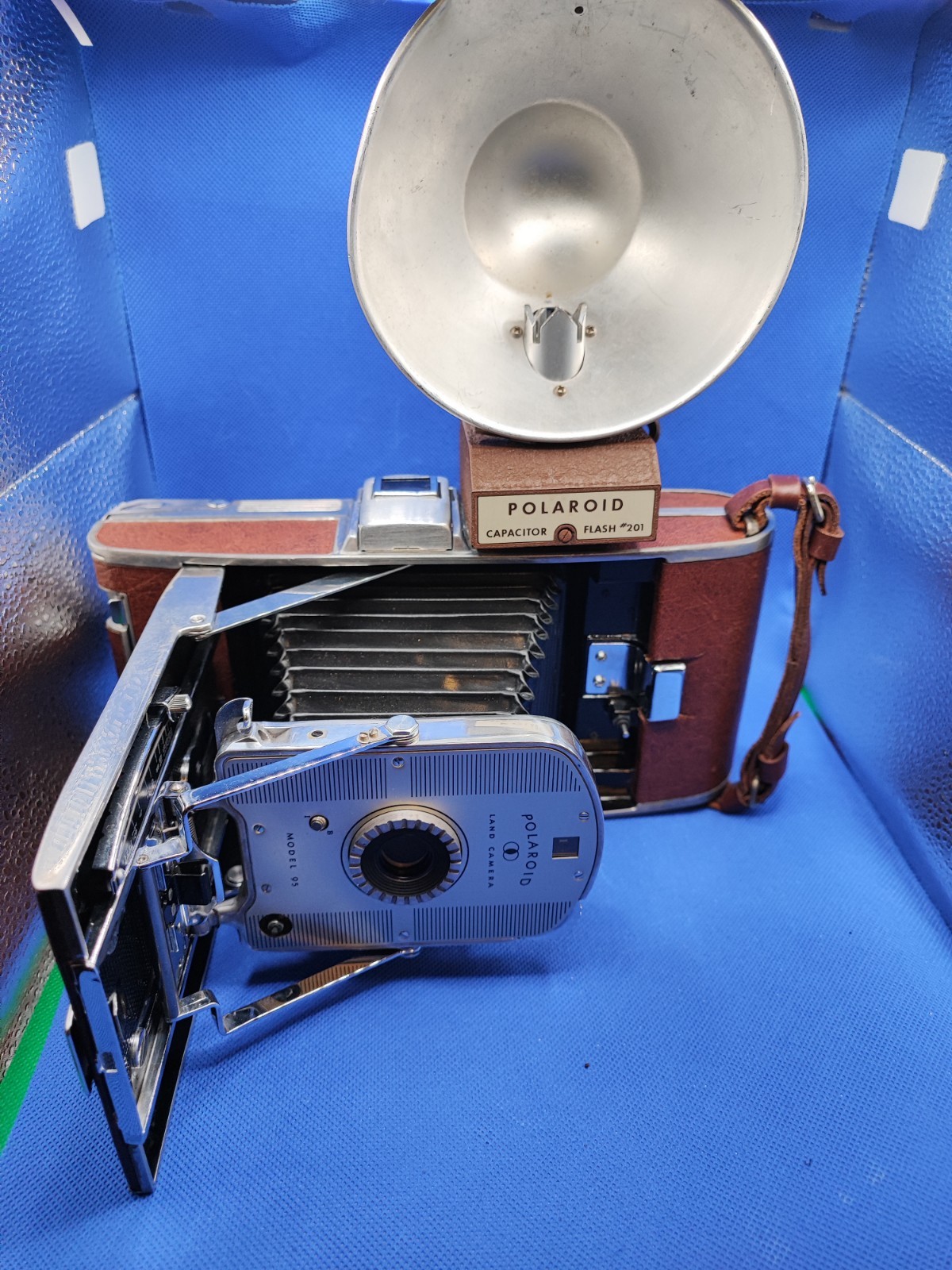 Vintage/Antique Polaroid Land Camera Brown Model 95A Untested