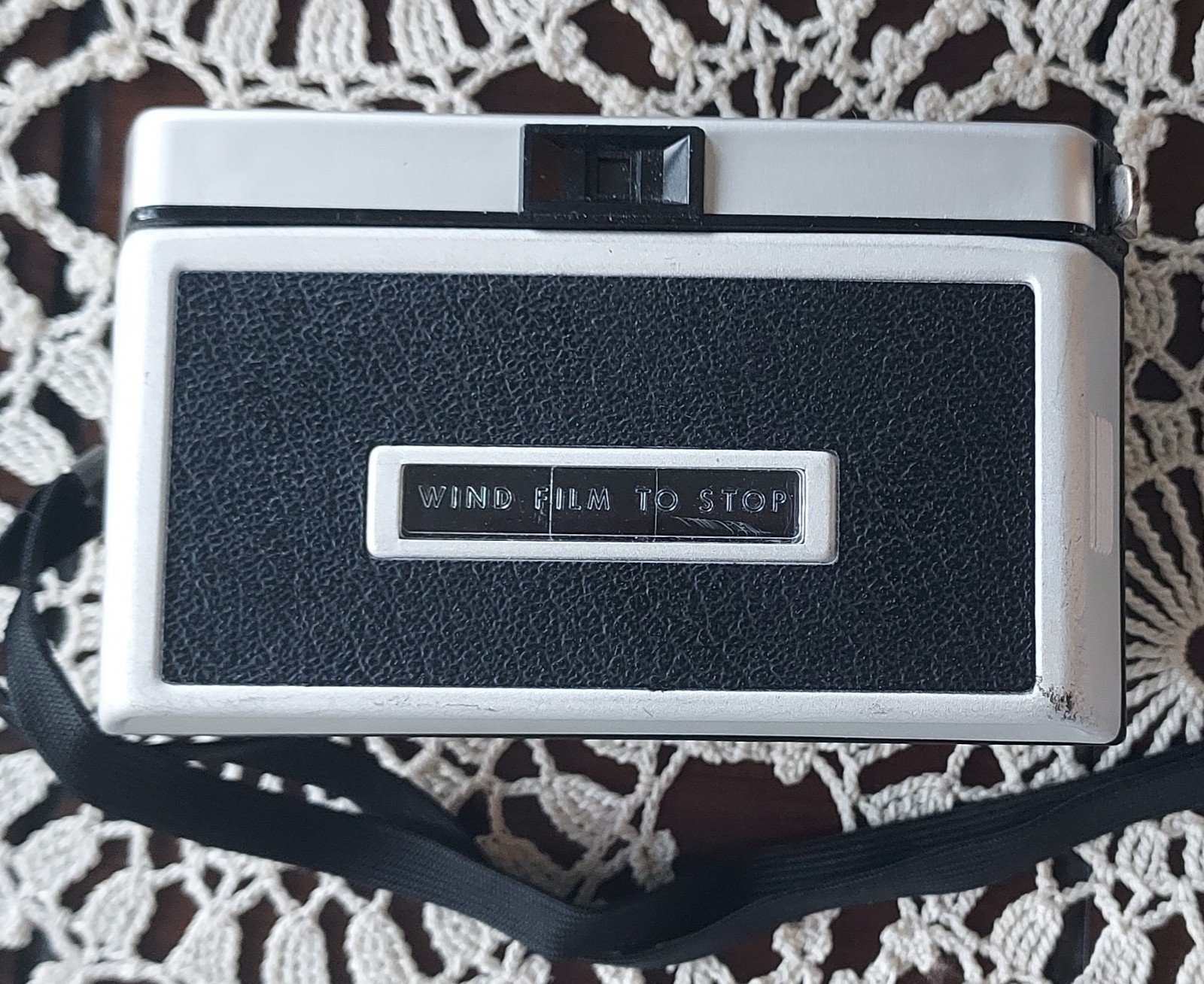 Vtg Lot Cameras Kodak EK6 Instant Instamatic X-15 104 ITT Magicflash RCA 35mm
