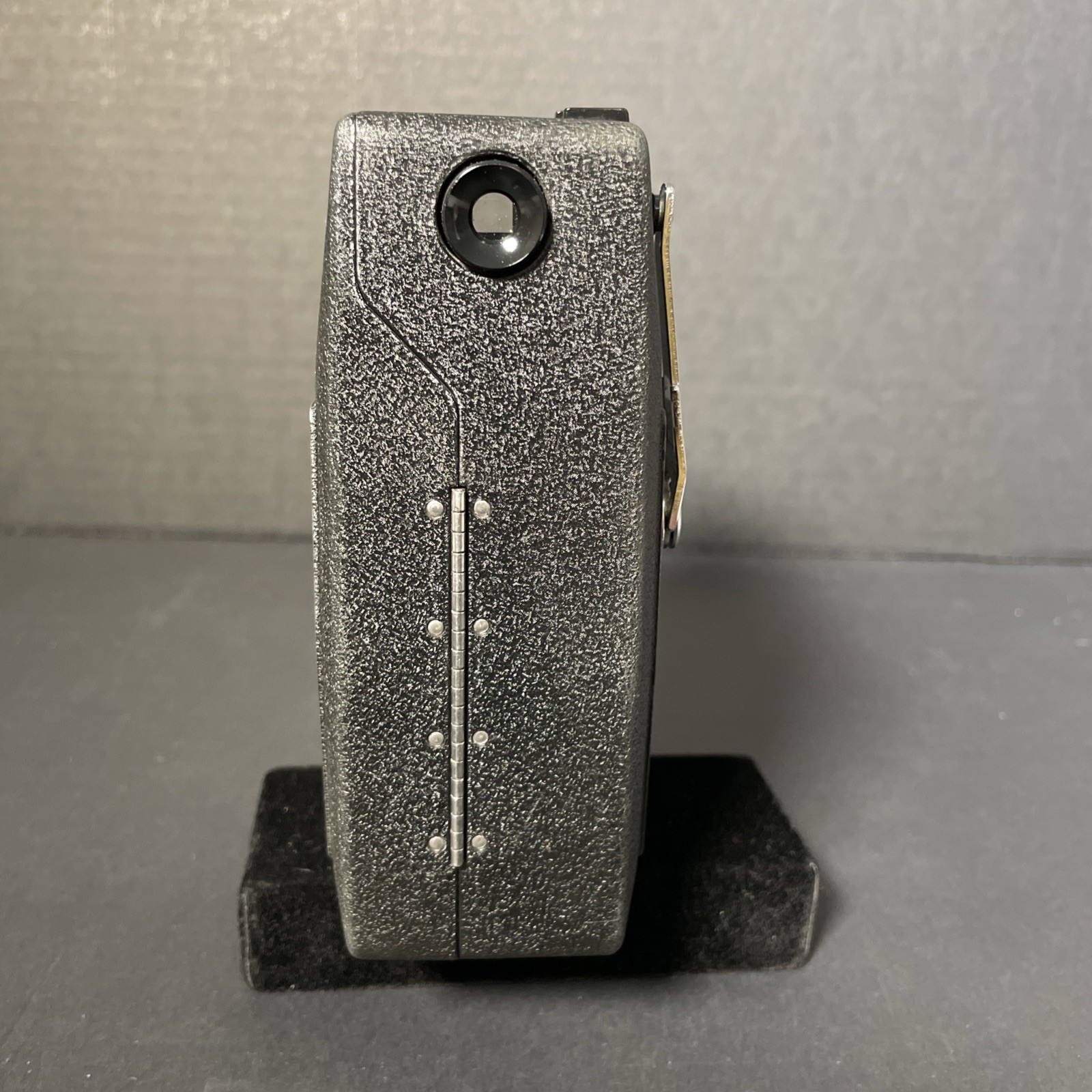 Bell & Howell Auto Load Magazine 8MM Film Camera with Cartridge Untested