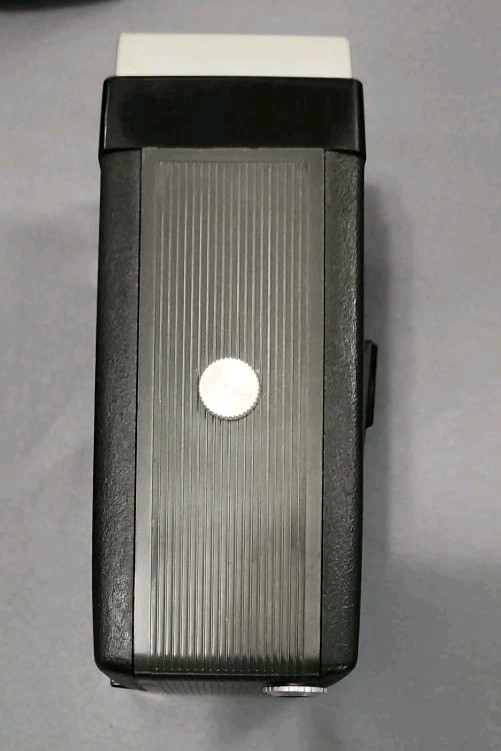 Vintage Kodak 8mm 8 Movie Camera Kodak Ektanar Lens f/1.9; clean; untested 1960s
