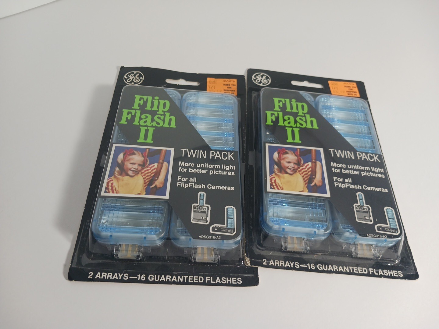 General Electric FlipFlash 2 Twin Pack Vintage Cameras Lot of 2