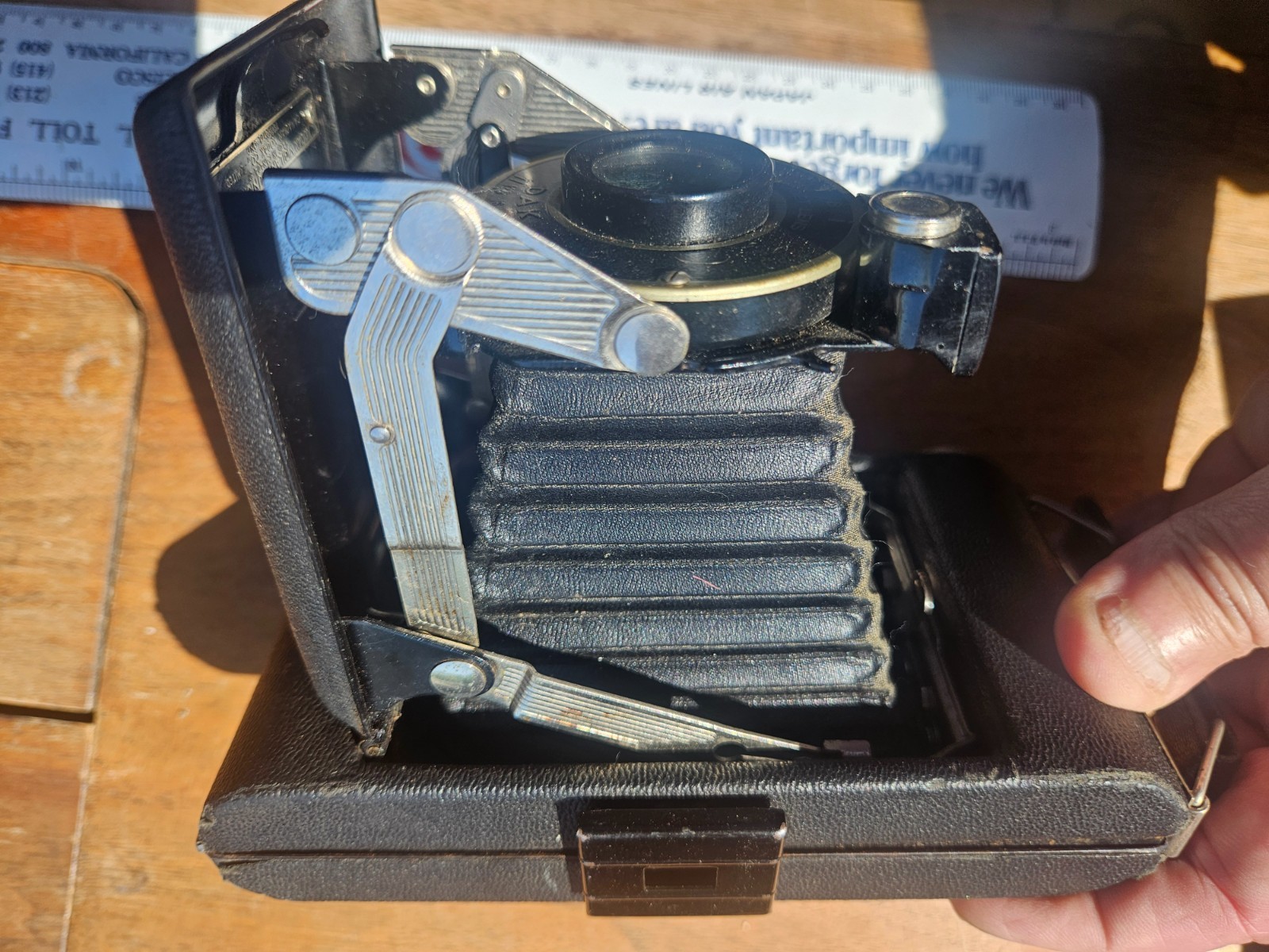 Vintage Kodak Vigilant Junior Six-20 Camera Untested For Display or Parts