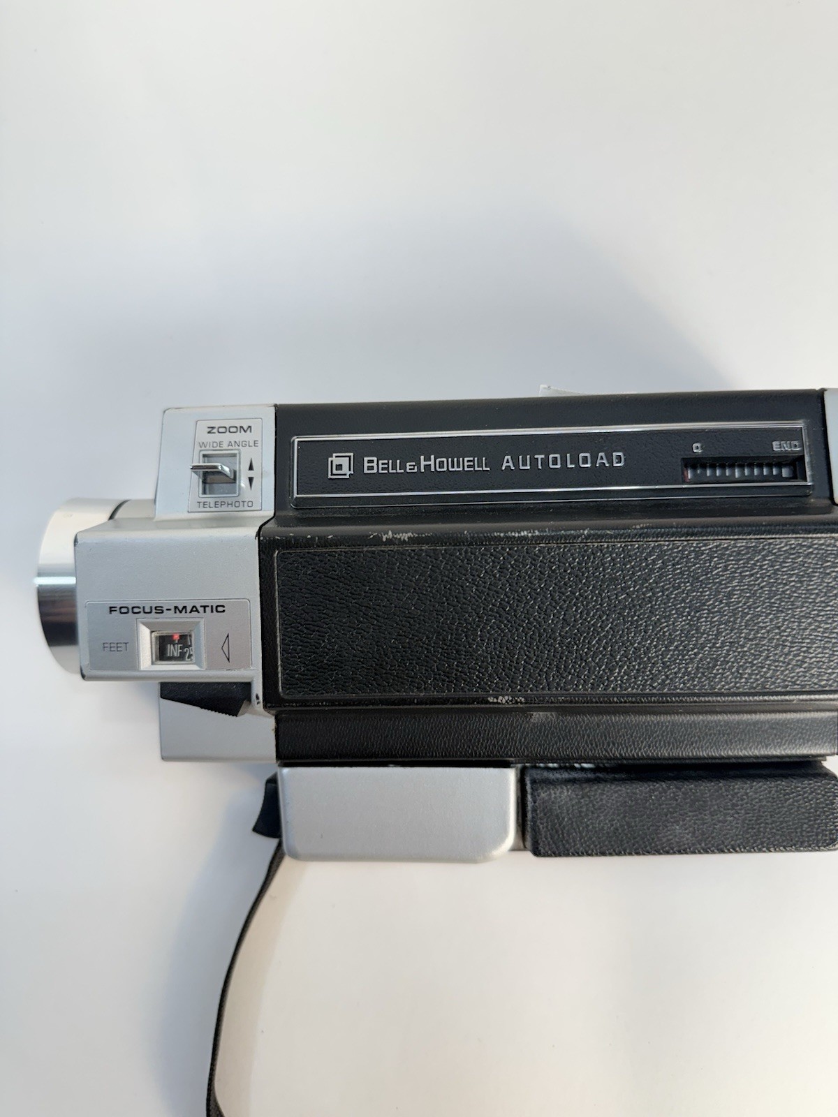 Vintage Bell & Howell Super 8 1201 Auto Load Focus-Matic Camera w/Case Untested